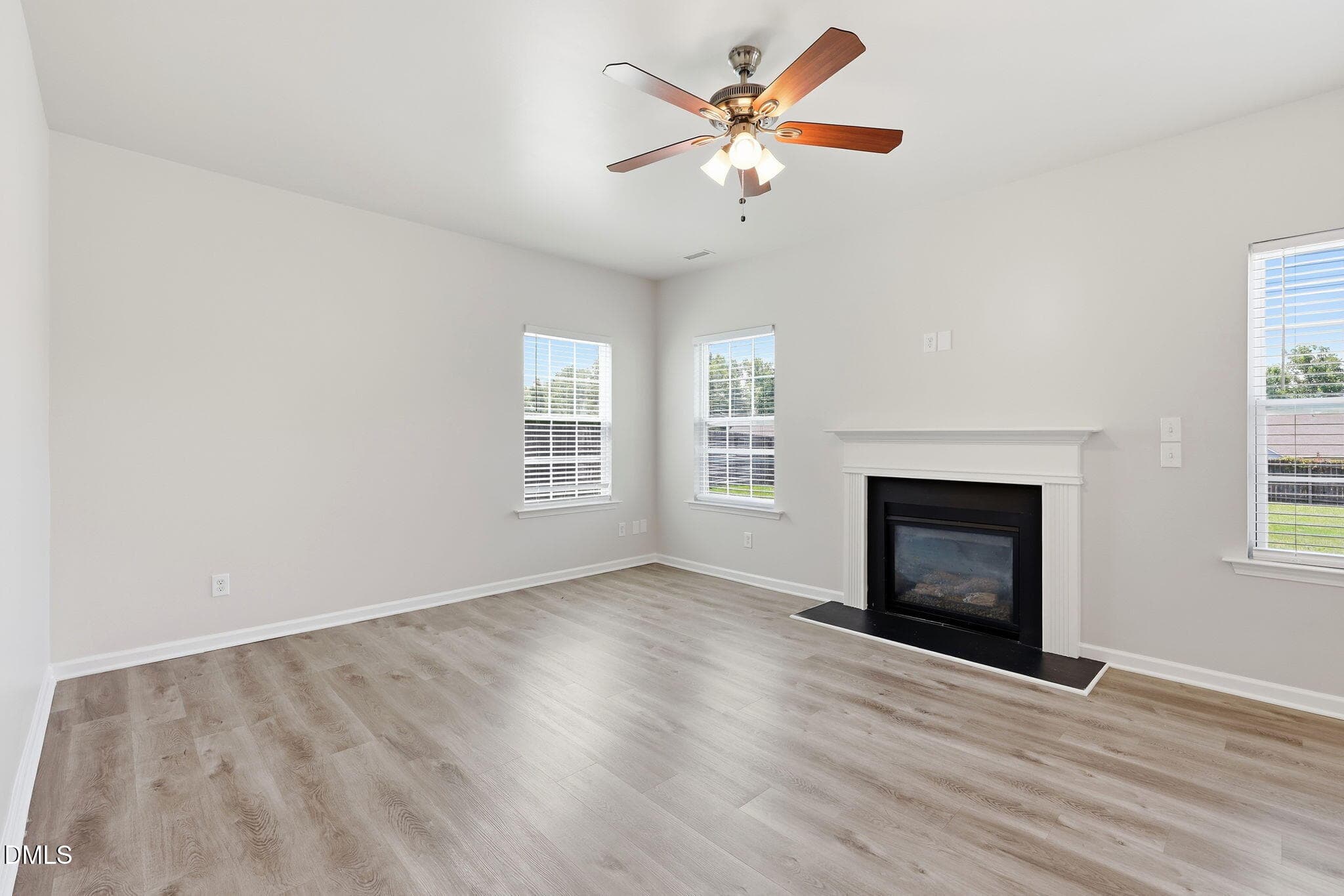 20-web-or-mls-IMG_1416 - 1009 Harvest Point Drive, Fuquay Varina, NC 27526