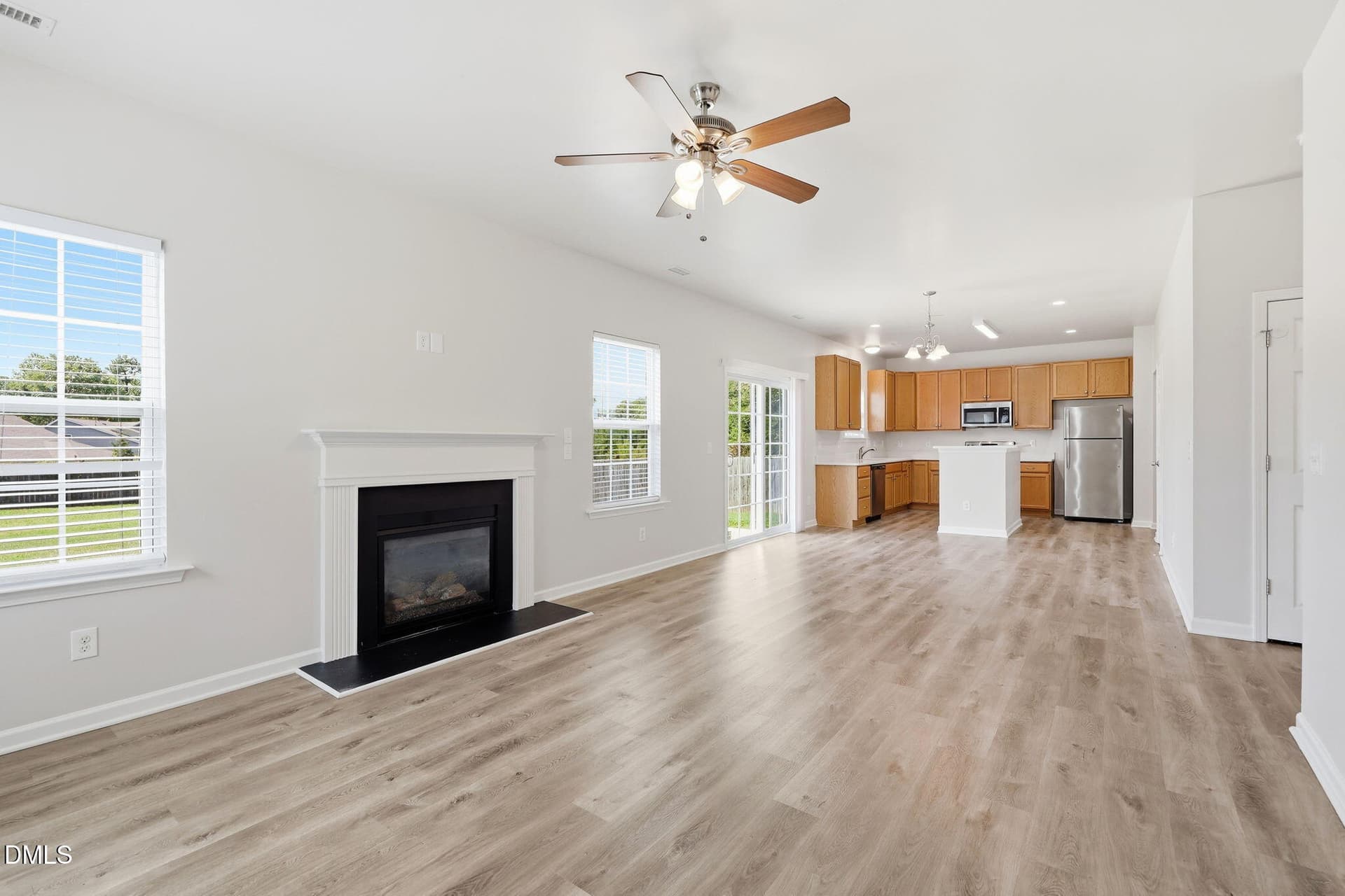 21-web-or-mls-IMG_1422 - 1009 Harvest Point Drive, Fuquay Varina, NC 27526