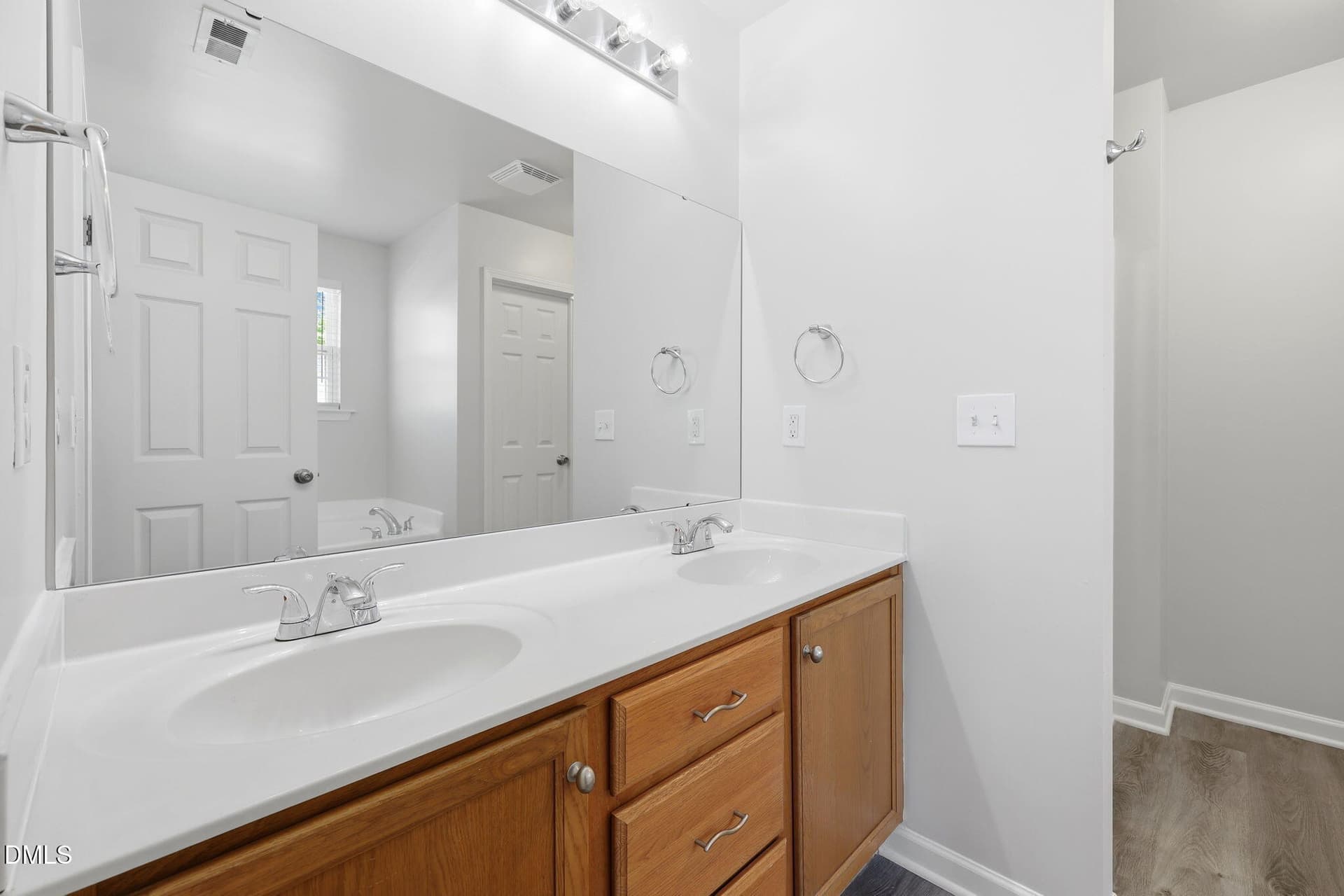 33-web-or-mls-IMG_1464_edit - 1009 Harvest Point Drive, Fuquay Varina, NC 27526