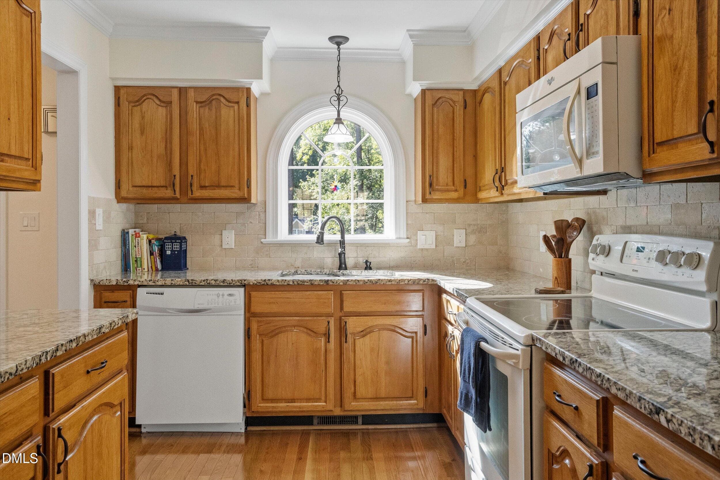 Kitchen3-6707 Queen Annes Dr - 6707 Queen Annes Drive, Raleigh, NC 27613