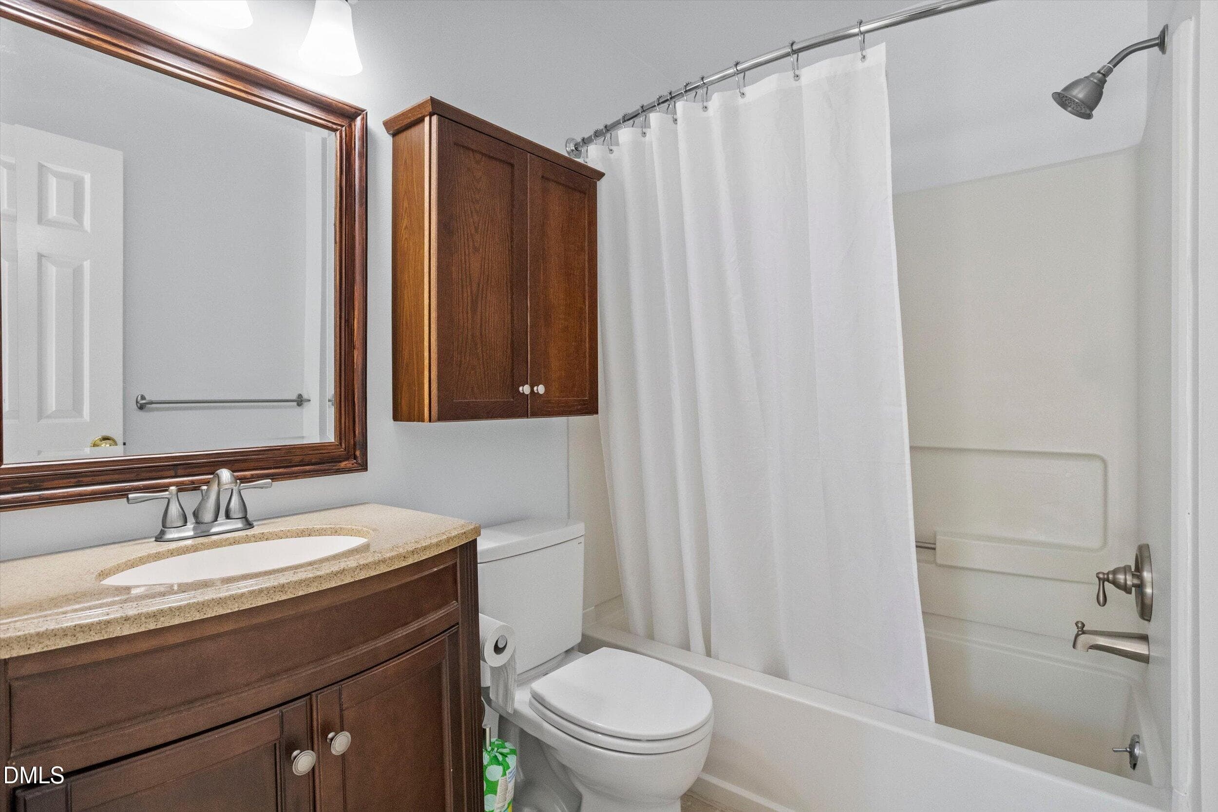Master Bath1-6707 Queen Annes Dr - 6707 Queen Annes Drive, Raleigh, NC 27613