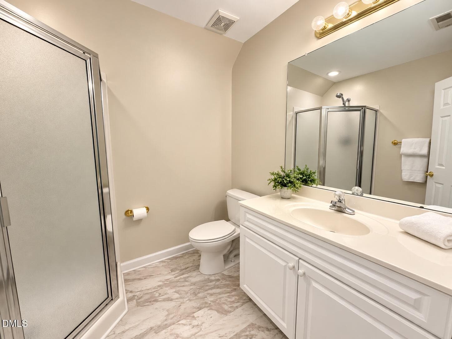 Full bath upstairs - 2769 Weaver Hill Drive, Apex, NC 27502