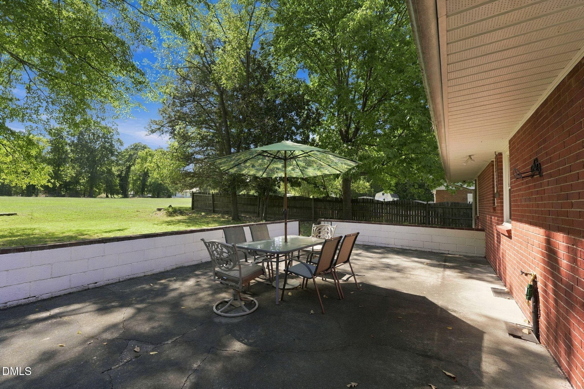 19 33-web-or-mls-_2356353 - 505 Paris Street, Graham, NC 27253