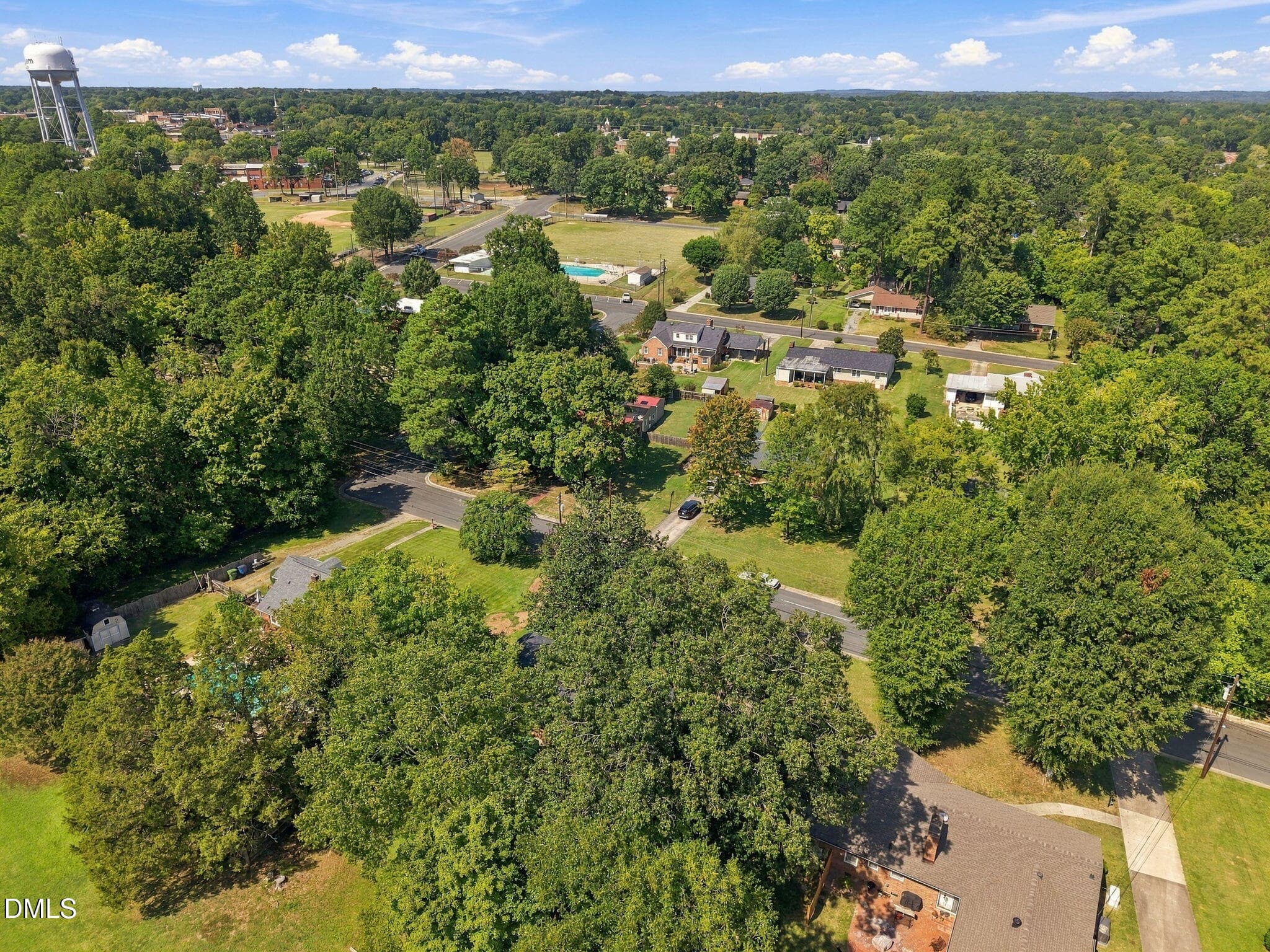 21 37-web-or-mls-DJI_20260916141433_0037 - 505 Paris Street, Graham, NC 27253