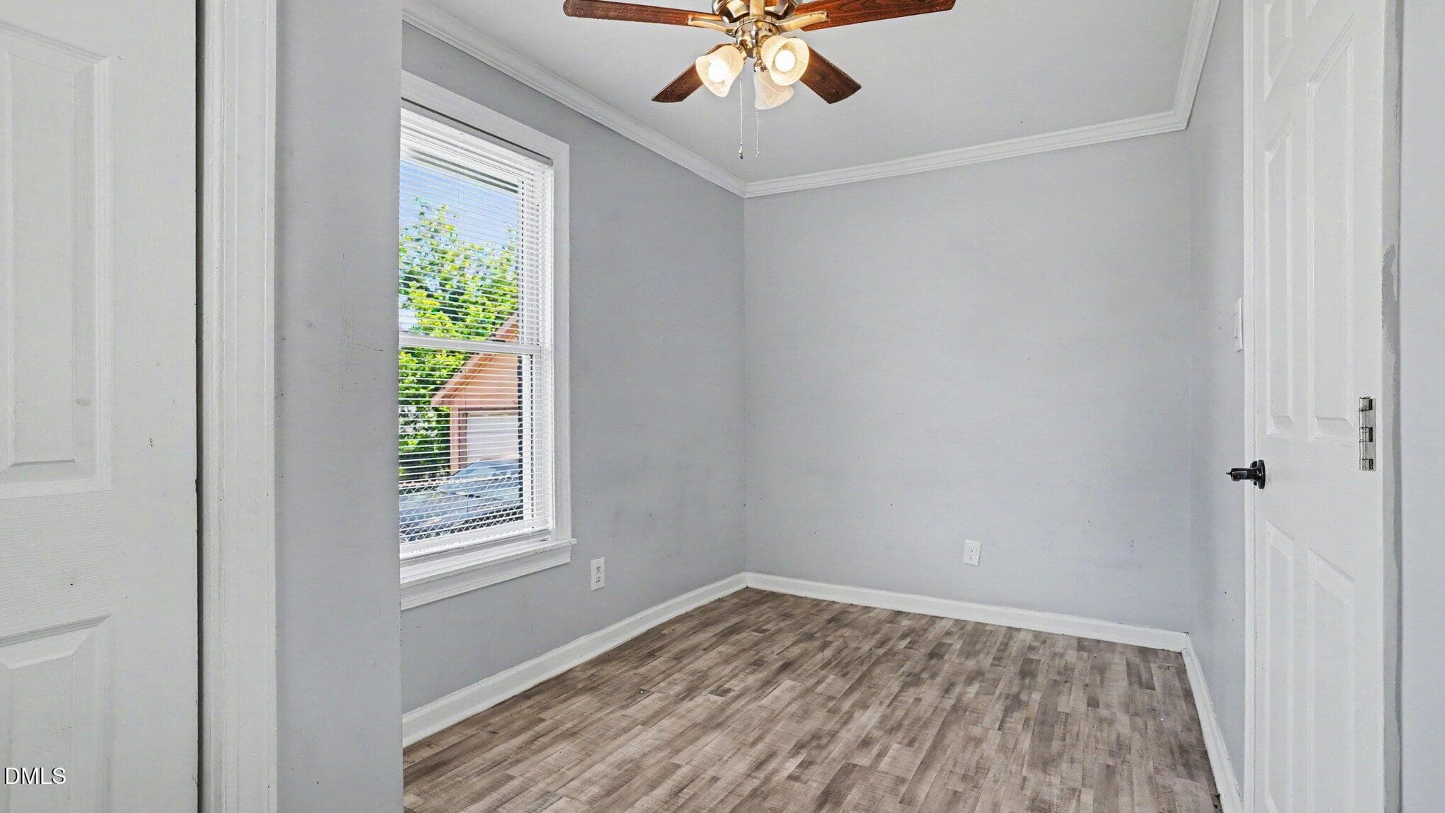 011_file_8996 - 501 Apple Street, Burlington, NC 27217