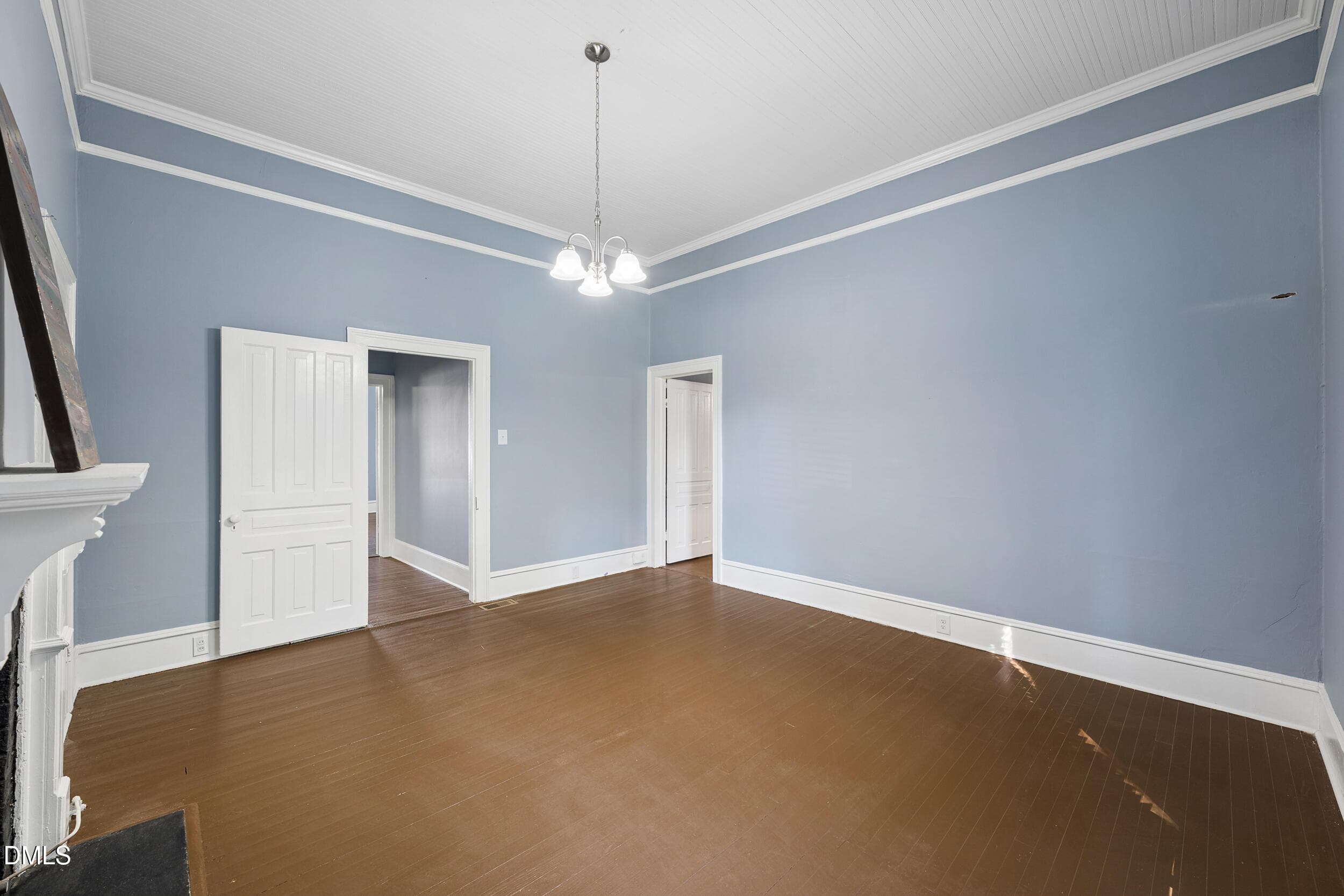 Family Room - 412 W Walnut Street, Tarboro, NC 27886