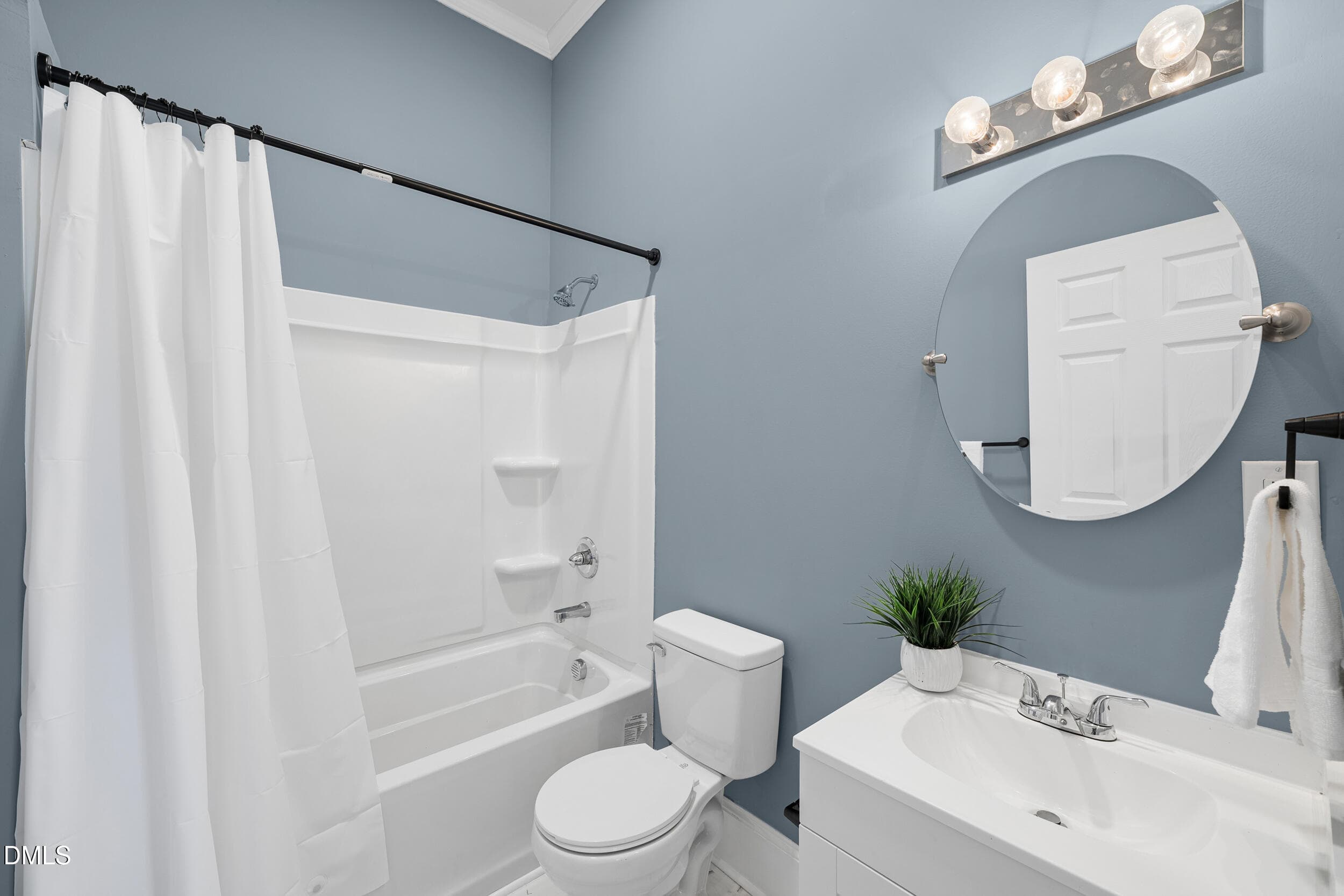 Primary Bathroom - 412 W Walnut Street, Tarboro, NC 27886
