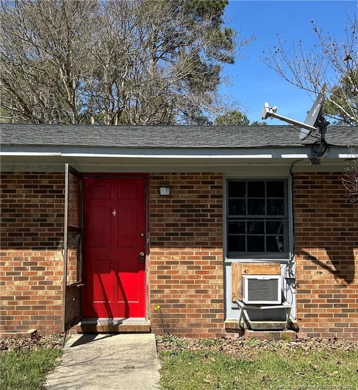 Photo 2 - 710 S Bethel Road 4, Raeford, NC 28376