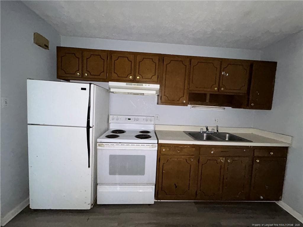 Photo 5 - 710 S Bethel Road 4, Raeford, NC 28376