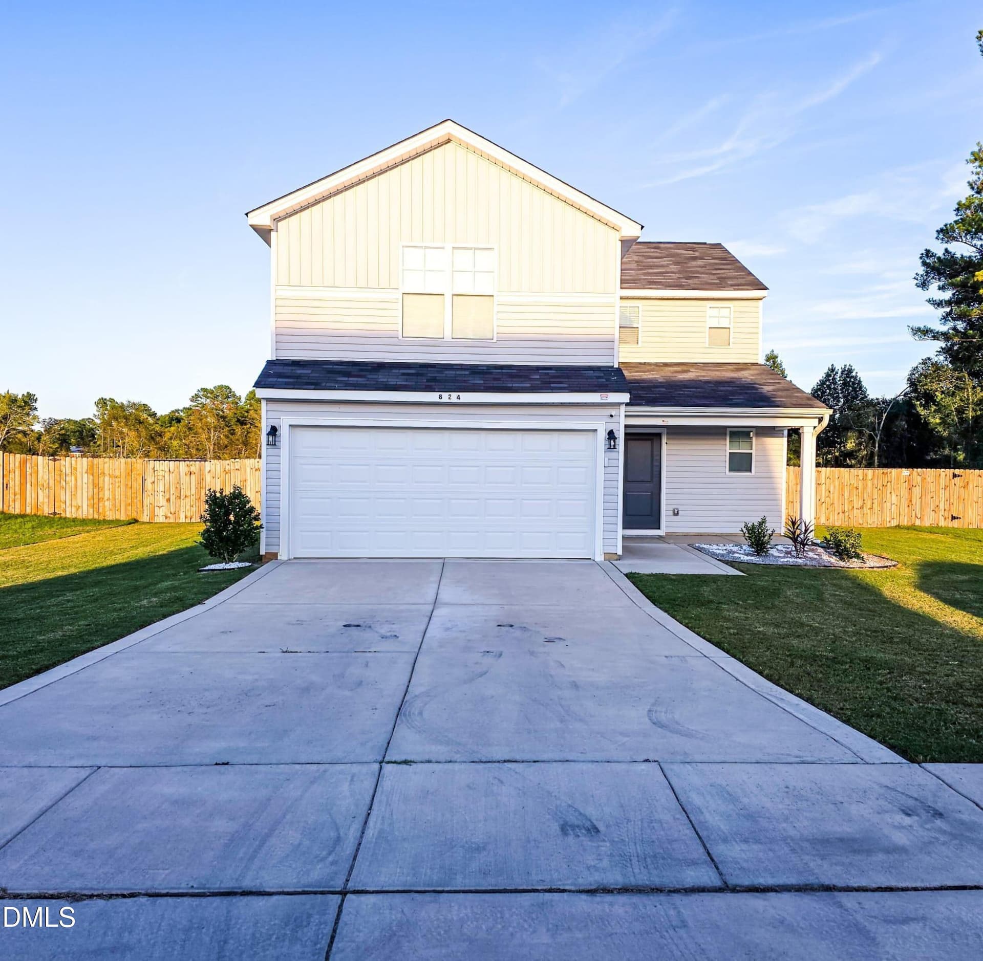 824 Old Angus Lane, Spring Lake, NC 28390