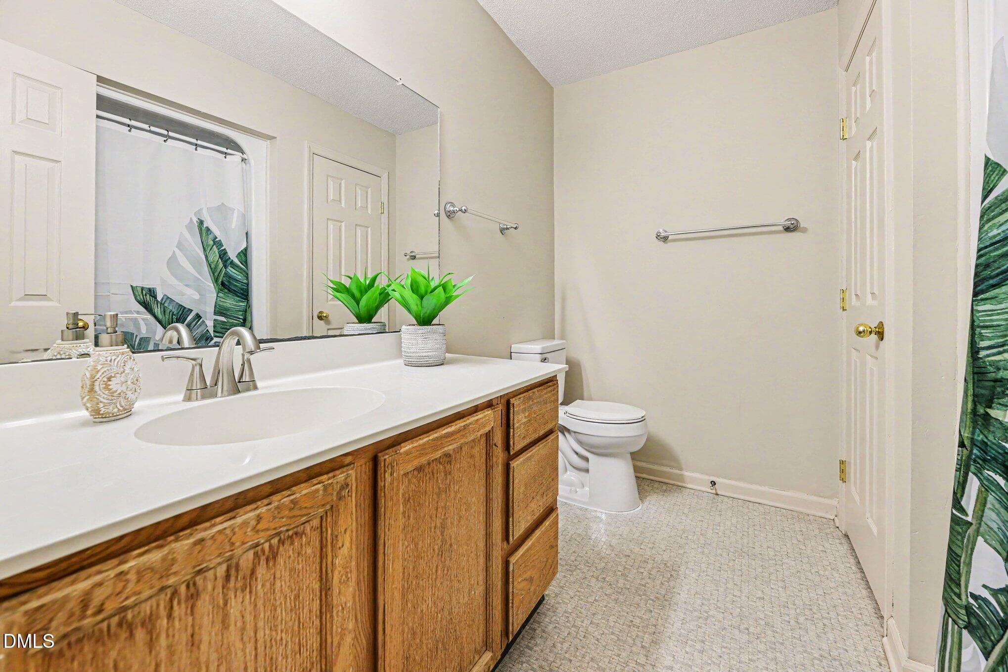 015_file_7662 - 55 Forest Oaks Drive, Durham, NC 27705