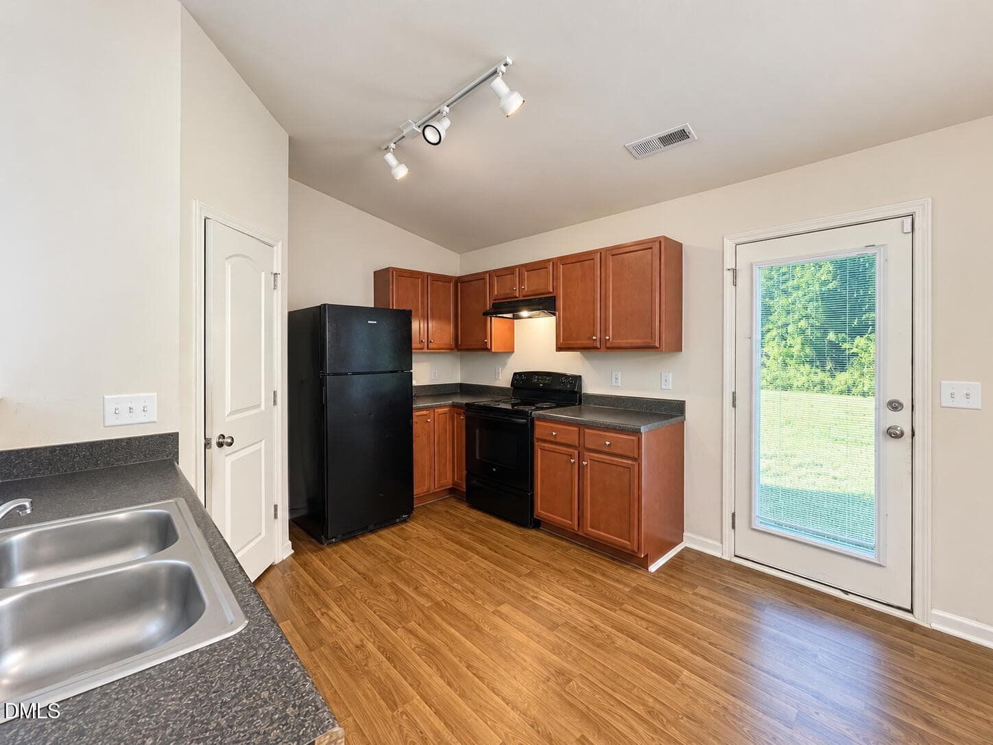 8 Kitchen images - 1771 Longshadow Drive, Burlington, NC 27217