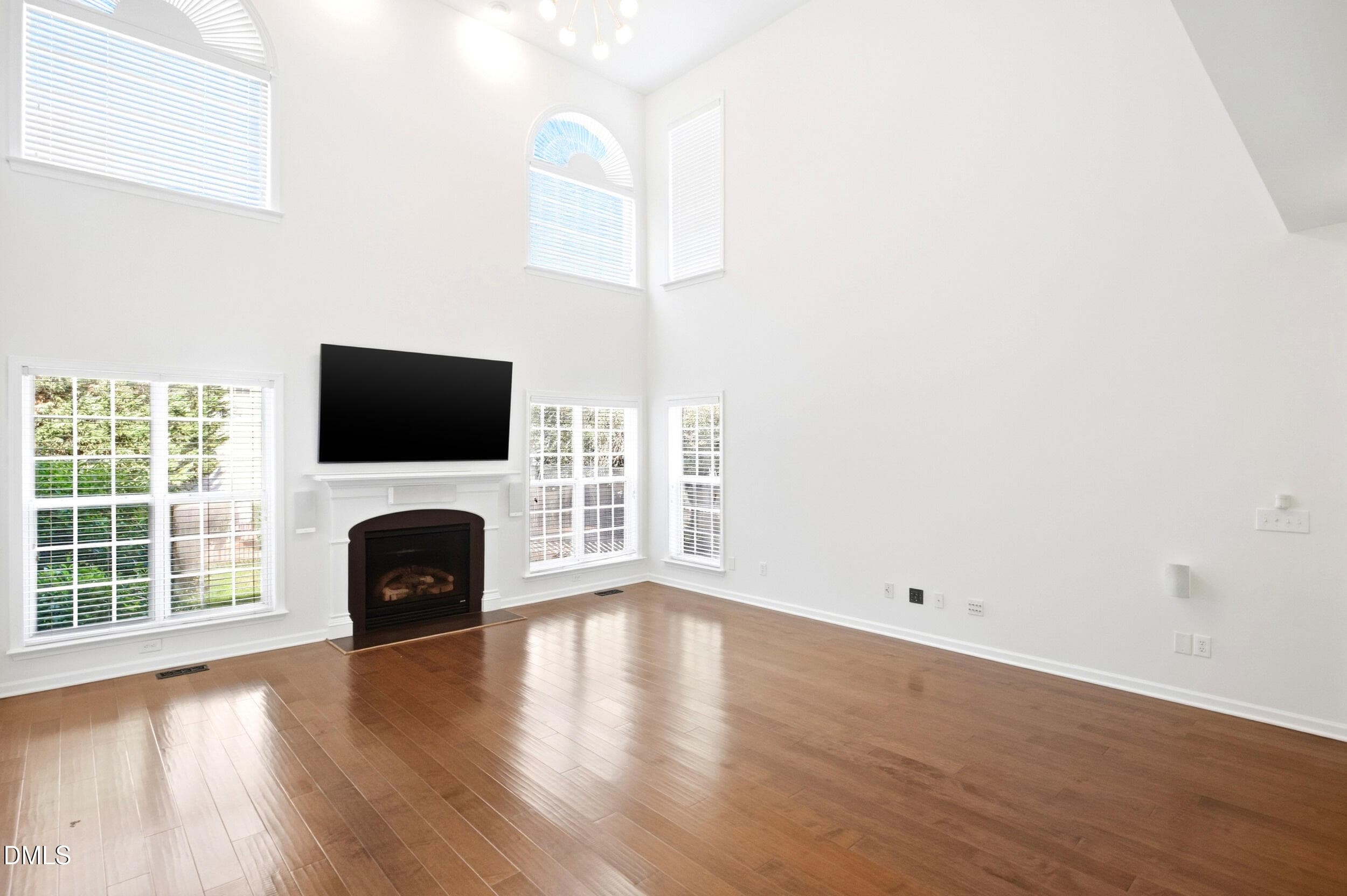 Family Room - 2513 Wyatt Lane, Raleigh, NC 27614