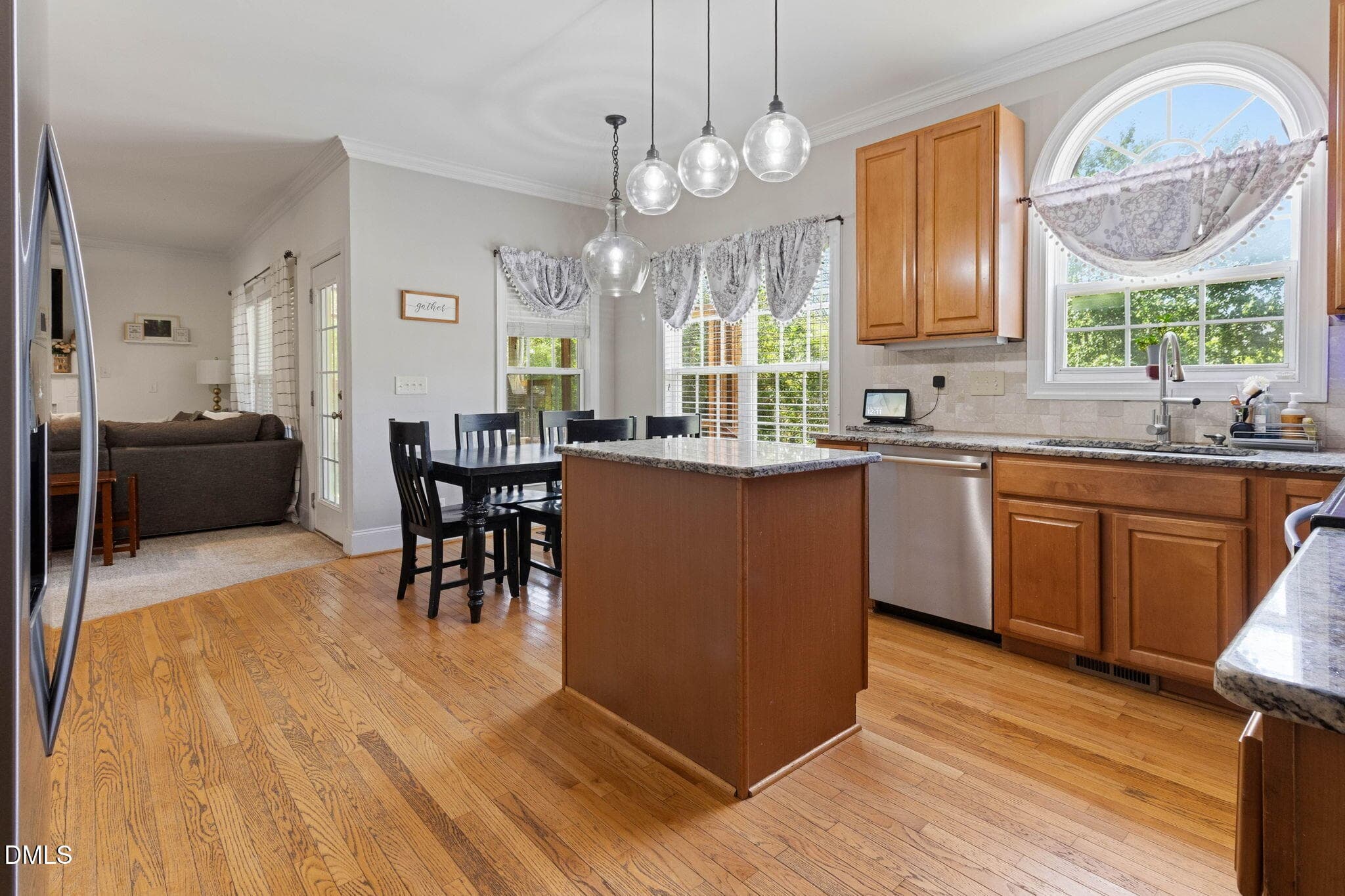 22-web-or-mls-IMG_0242RE - 2009 Rosebriar Lane, Fuquay Varina, NC 27526