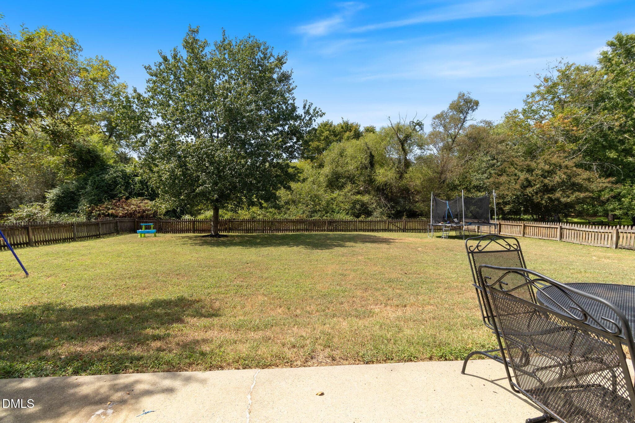51-web-or-mls-IMG_0330 - 2009 Rosebriar Lane, Fuquay Varina, NC 27526