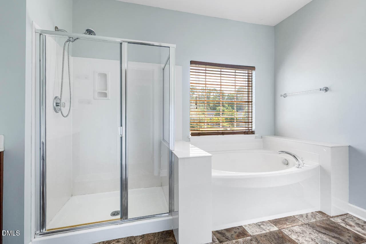 Master Bathroom - 255 Bally Shannon Way, Apex, NC 27539
