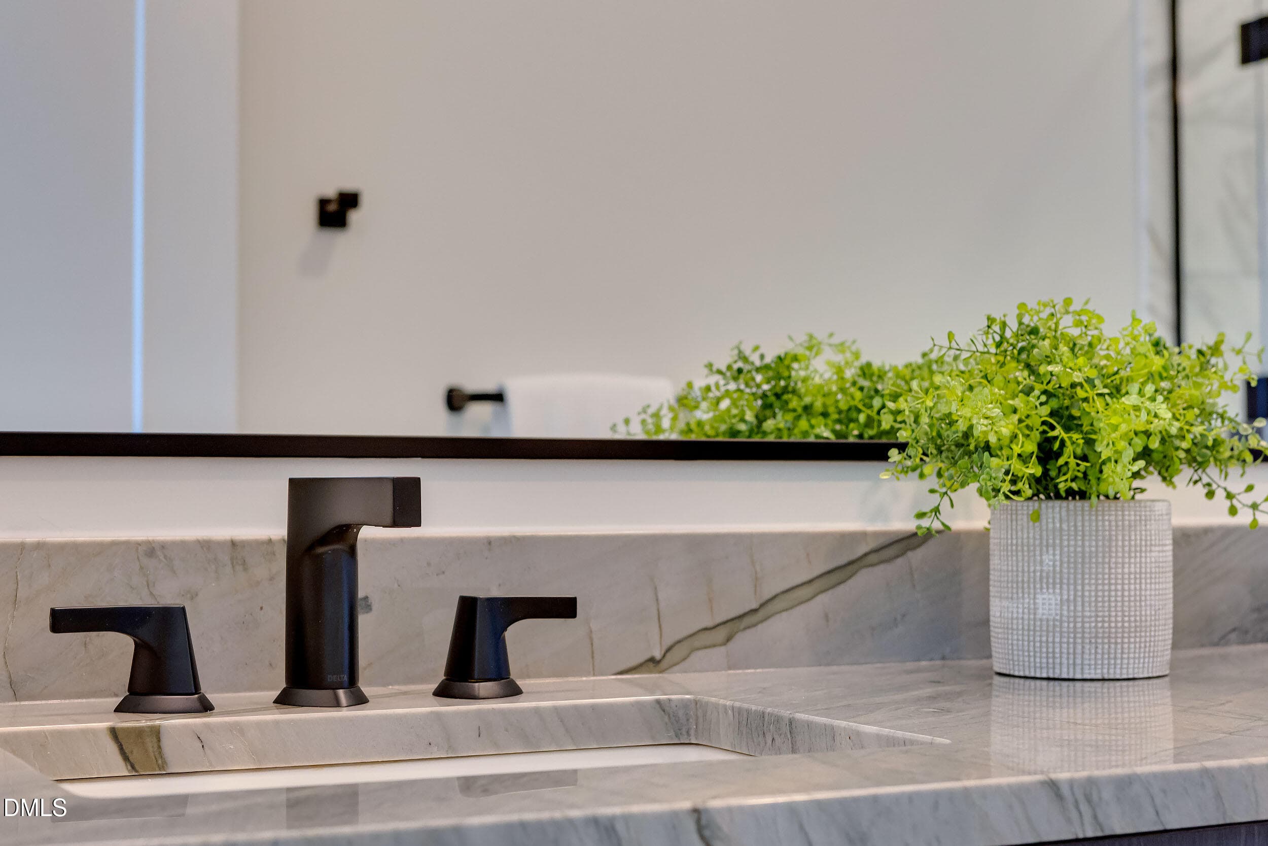 Novus (11) - 115 Morris Street 2304, Durham, NC 27701