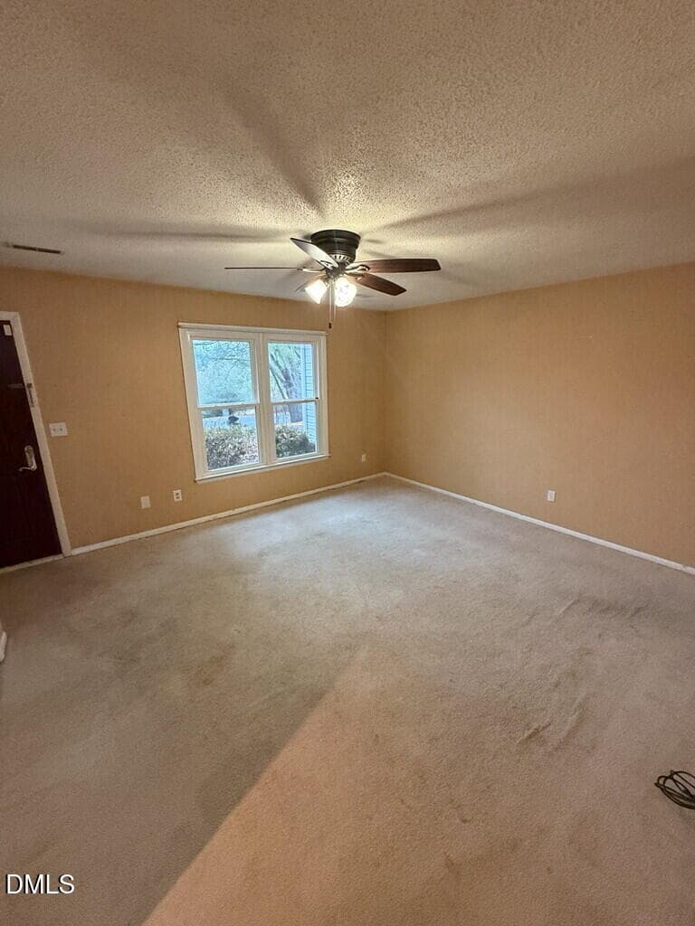 2025_12_18_15_14_40 - 2141 Stonehaven Road, Kernersville, NC 27284