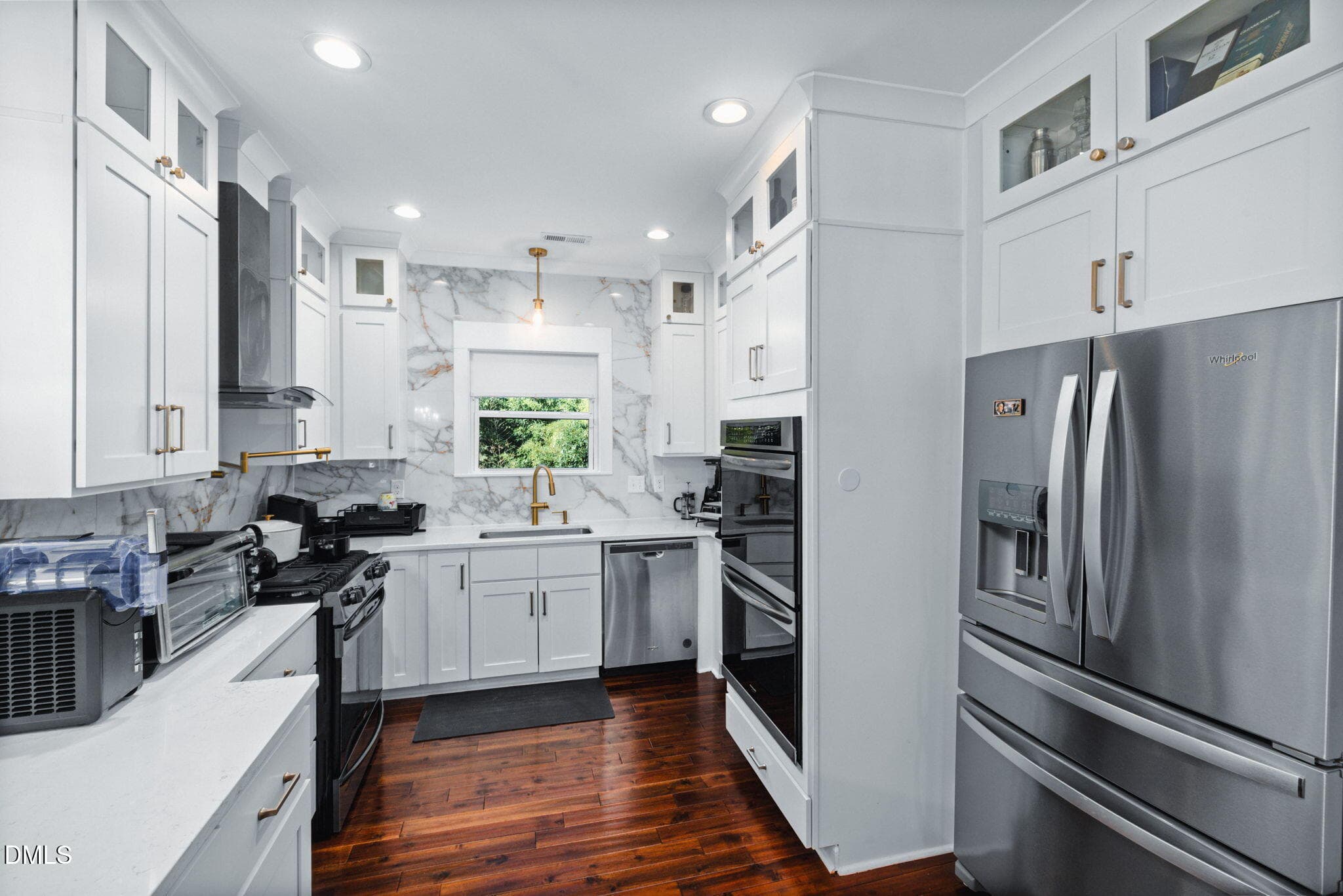 Luxury Kitchen - 415 Cecil Street, Durham, NC 27707