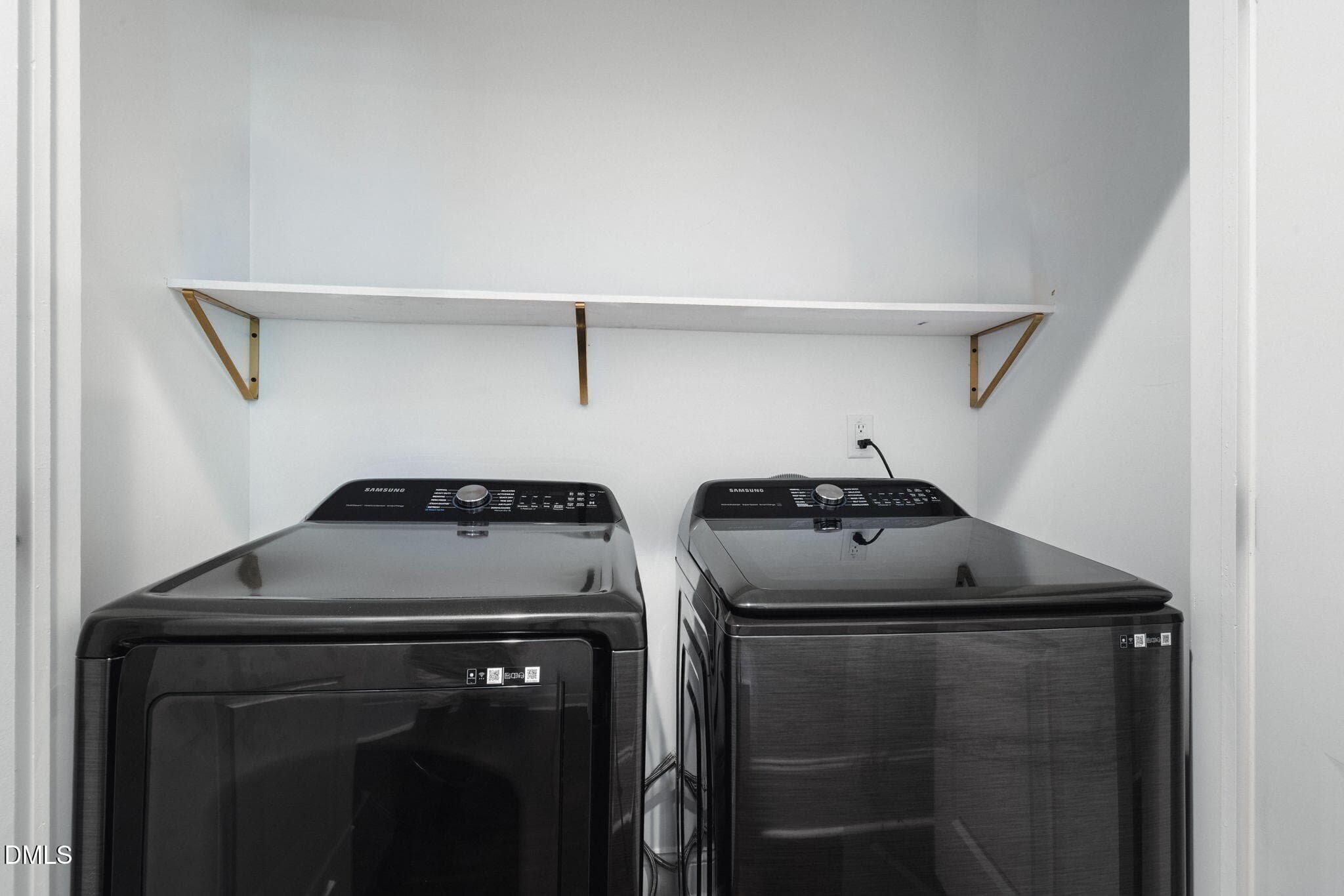 Laundry Main Level - 415 Cecil Street, Durham, NC 27707