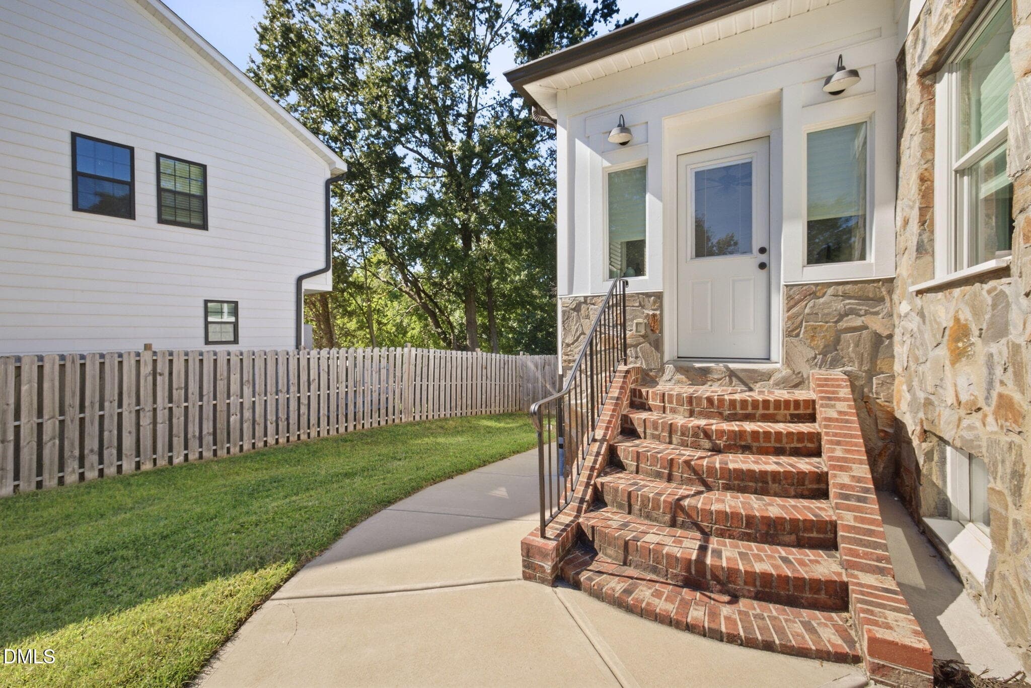 Office Entrance - 415 Cecil Street, Durham, NC 27707
