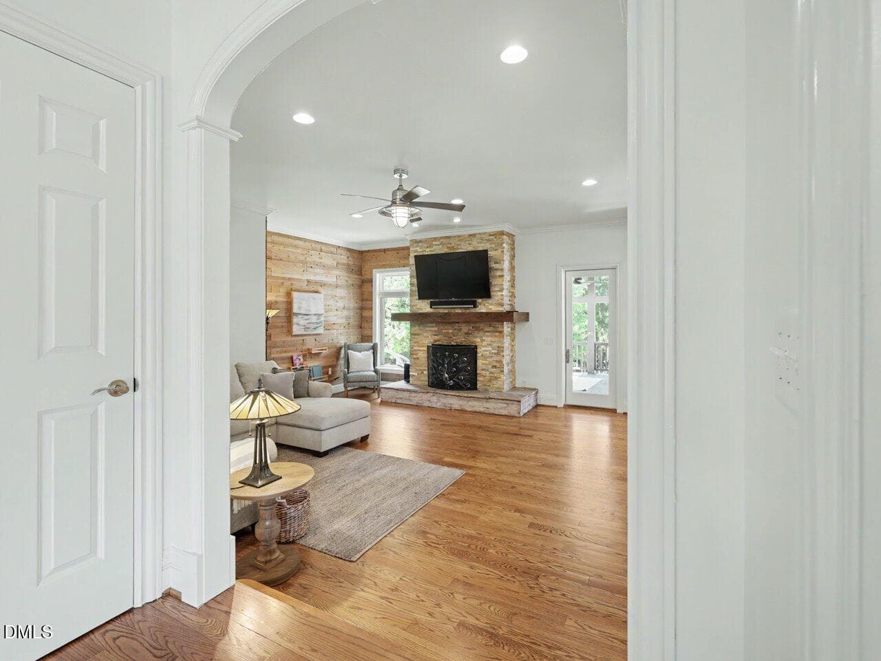 024-Living Room - 1101 New Hope Church Road, Apex, NC 27523