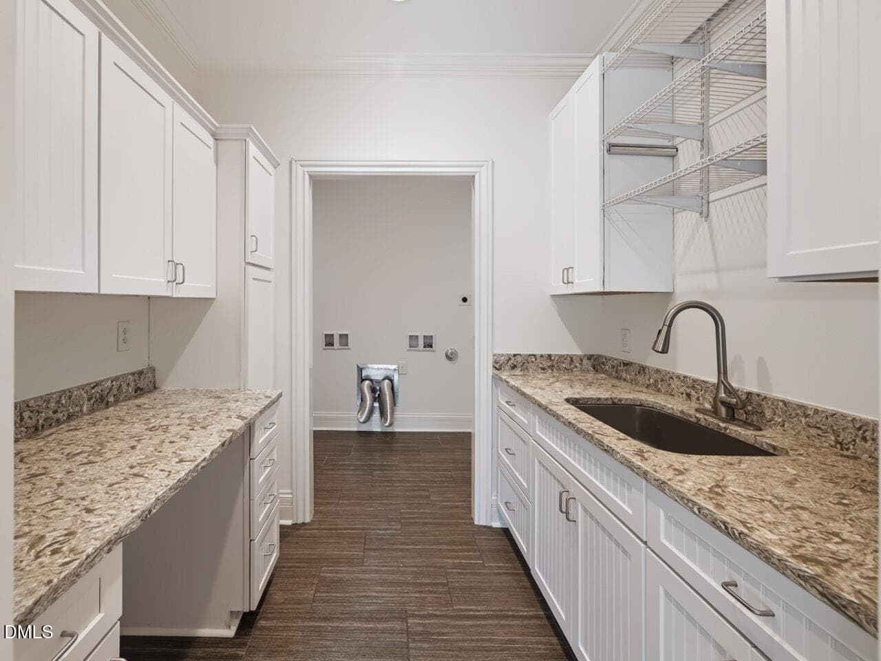 089-Laundry Room - 1101 New Hope Church Road, Apex, NC 27523