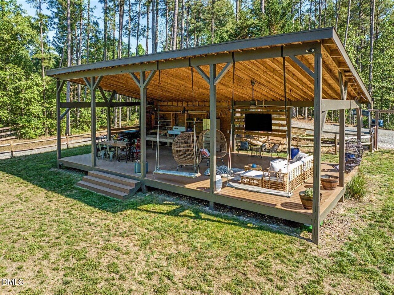 161-Pavillion - 1101 New Hope Church Road, Apex, NC 27523