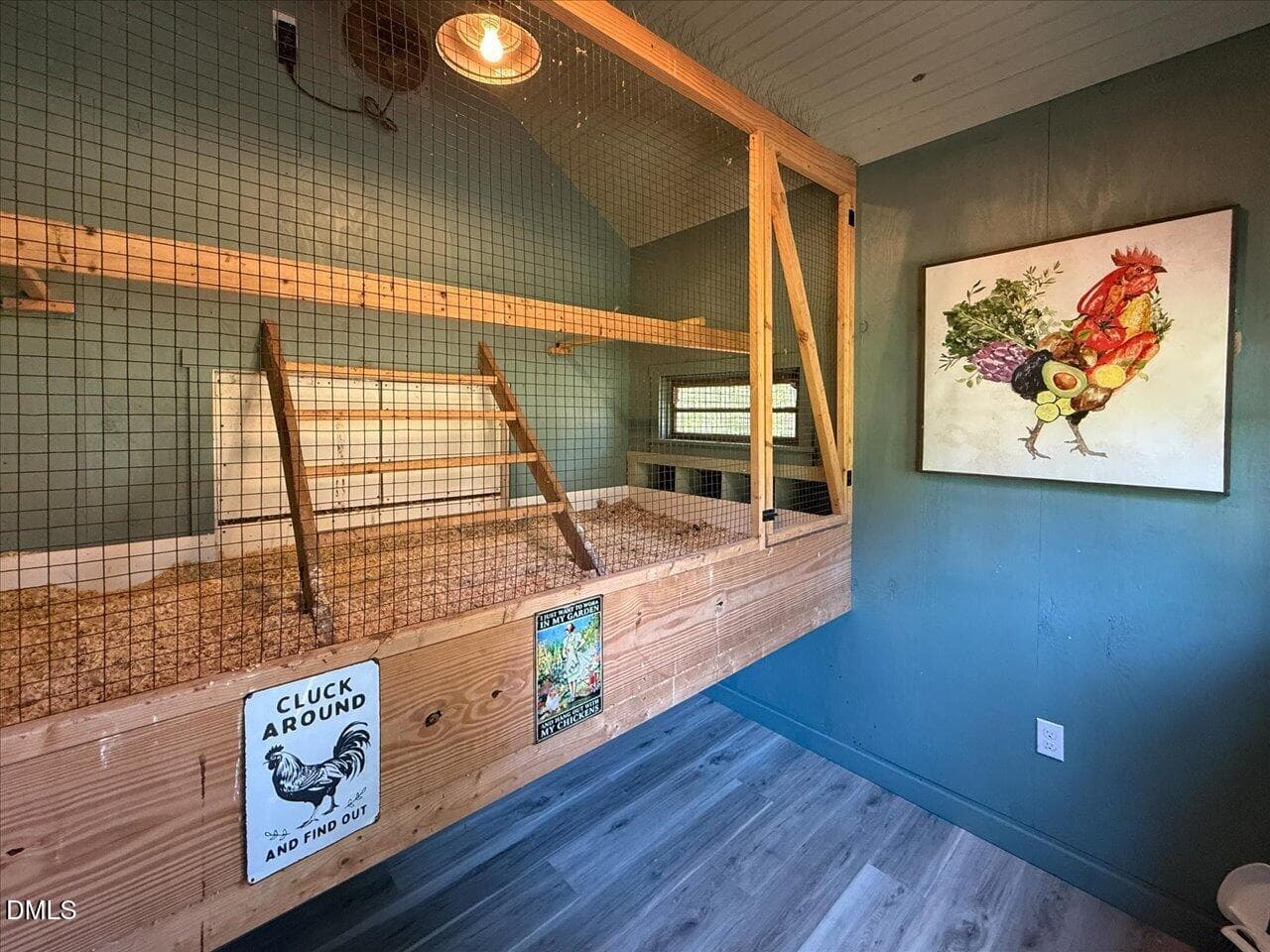 215-Chicken House - 1101 New Hope Church Road, Apex, NC 27523