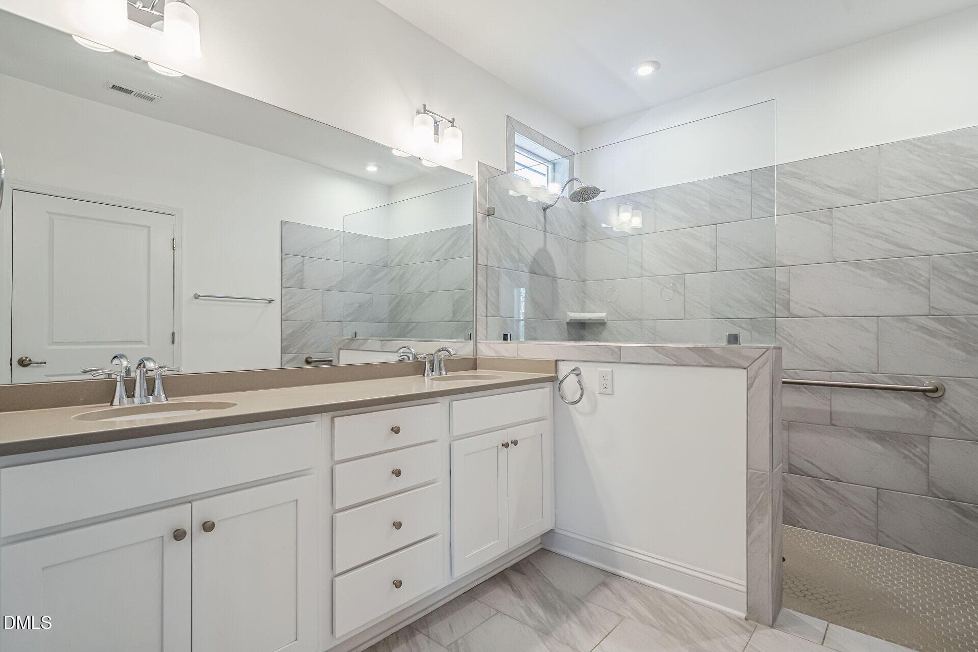 018-1920x1080-primary-bathroom - 736 Still Willow Lane, Wendell, NC 27591