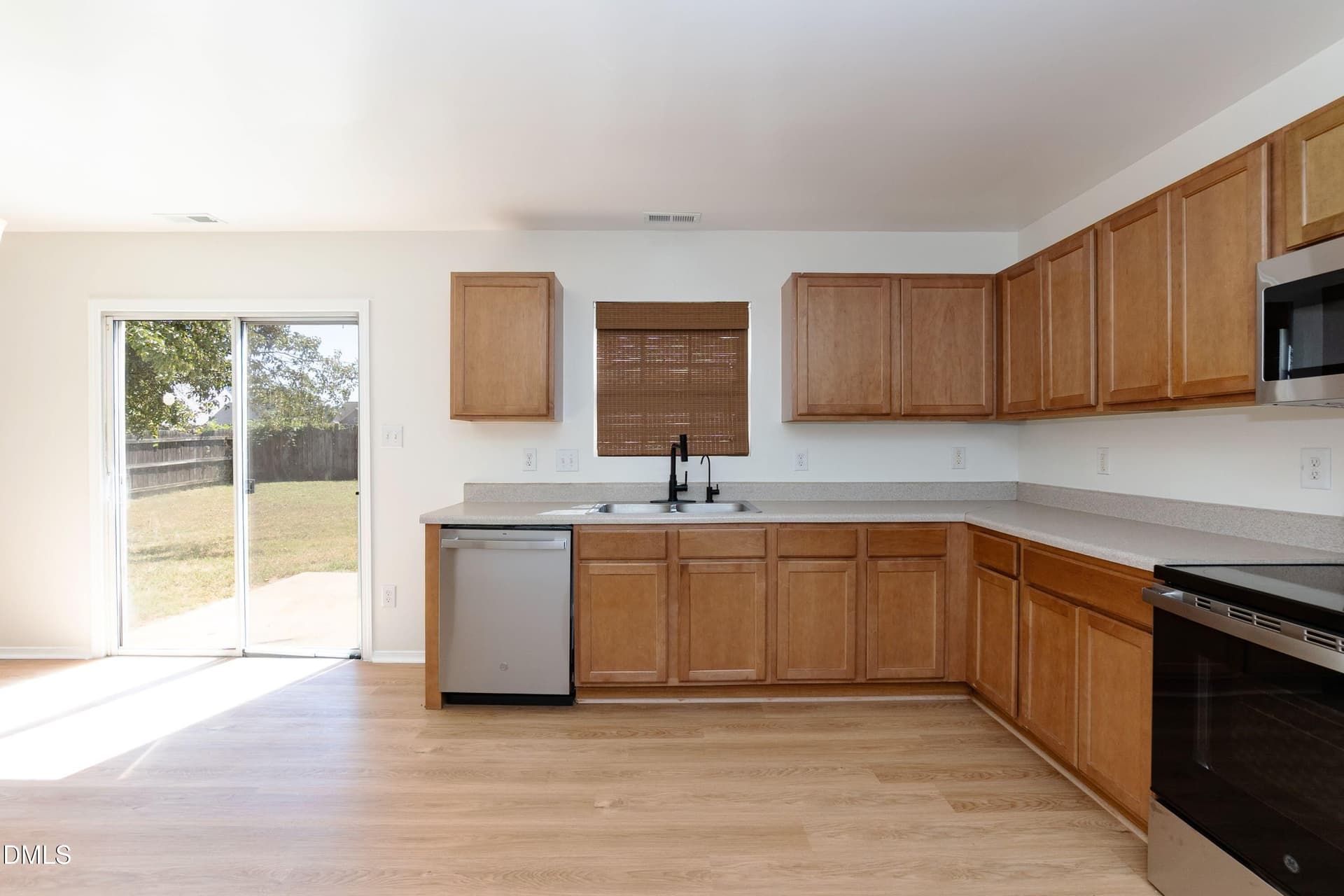 Kitchen 04 - 1017 Breeze Lane, Clayton, NC 27520