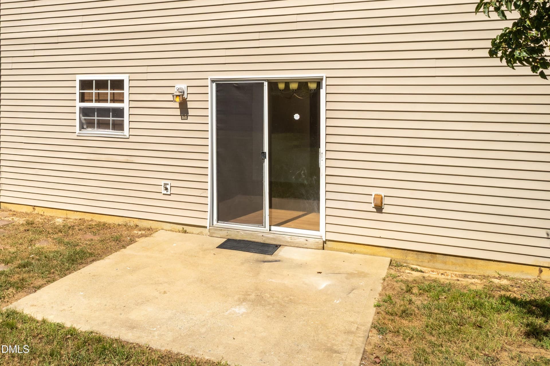 Patio 01 - 1017 Breeze Lane, Clayton, NC 27520