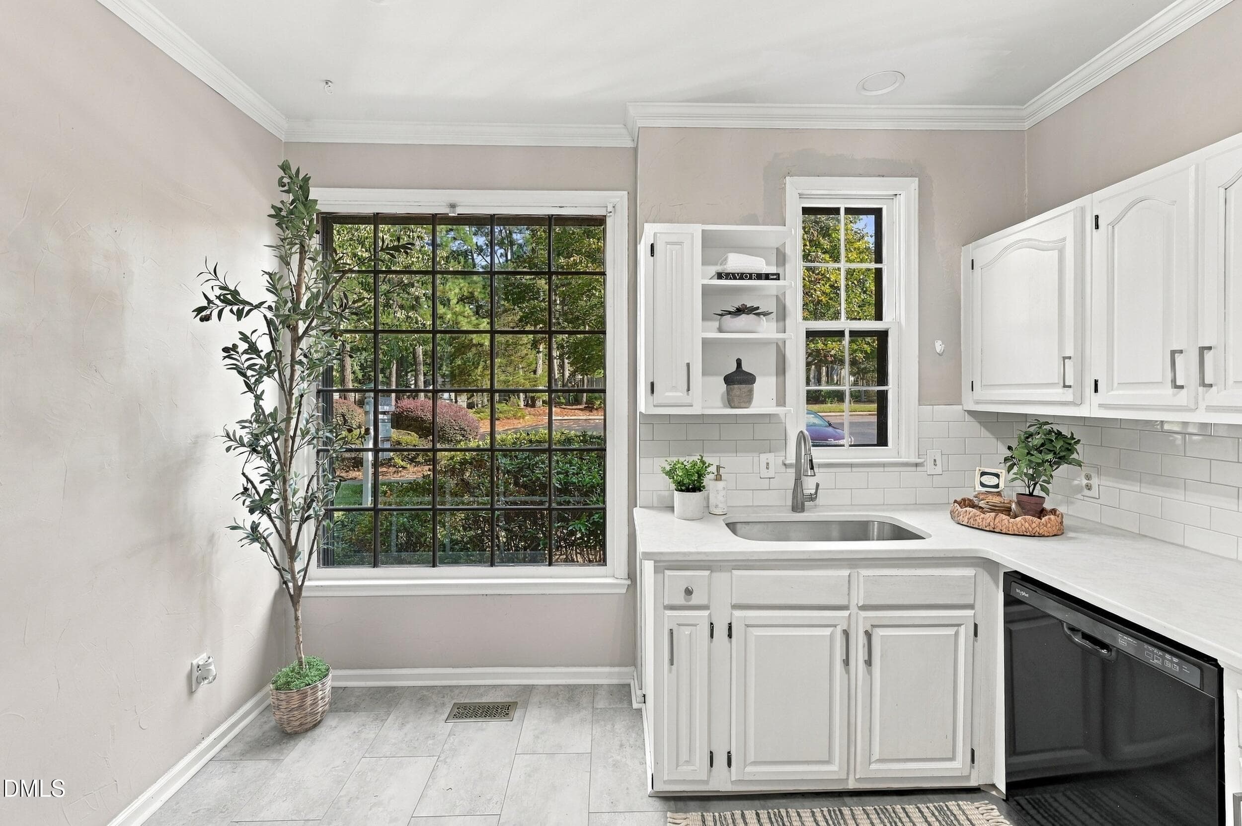 Kitchen - 902 Albany Court, Raleigh, NC 27615