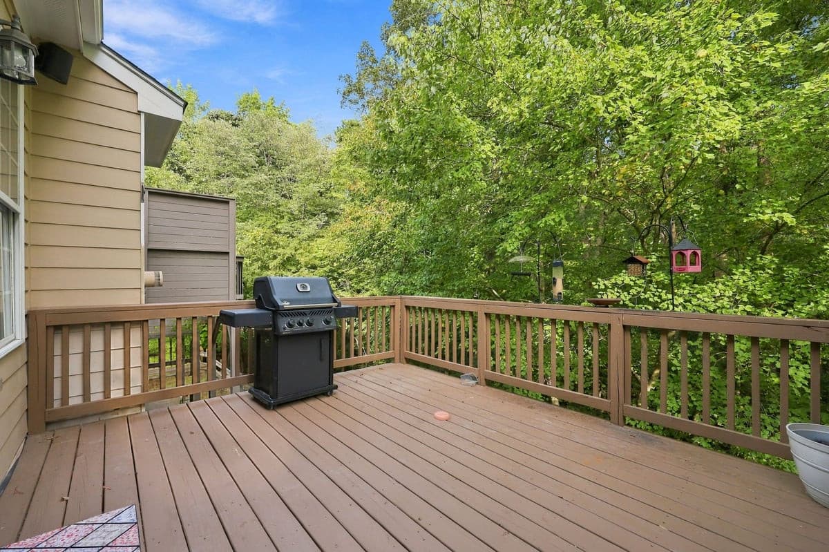 50-web-or-mls-IMG_0109_edit.jpg - 7204 Summit Waters Lane, Raleigh, NC 27613
