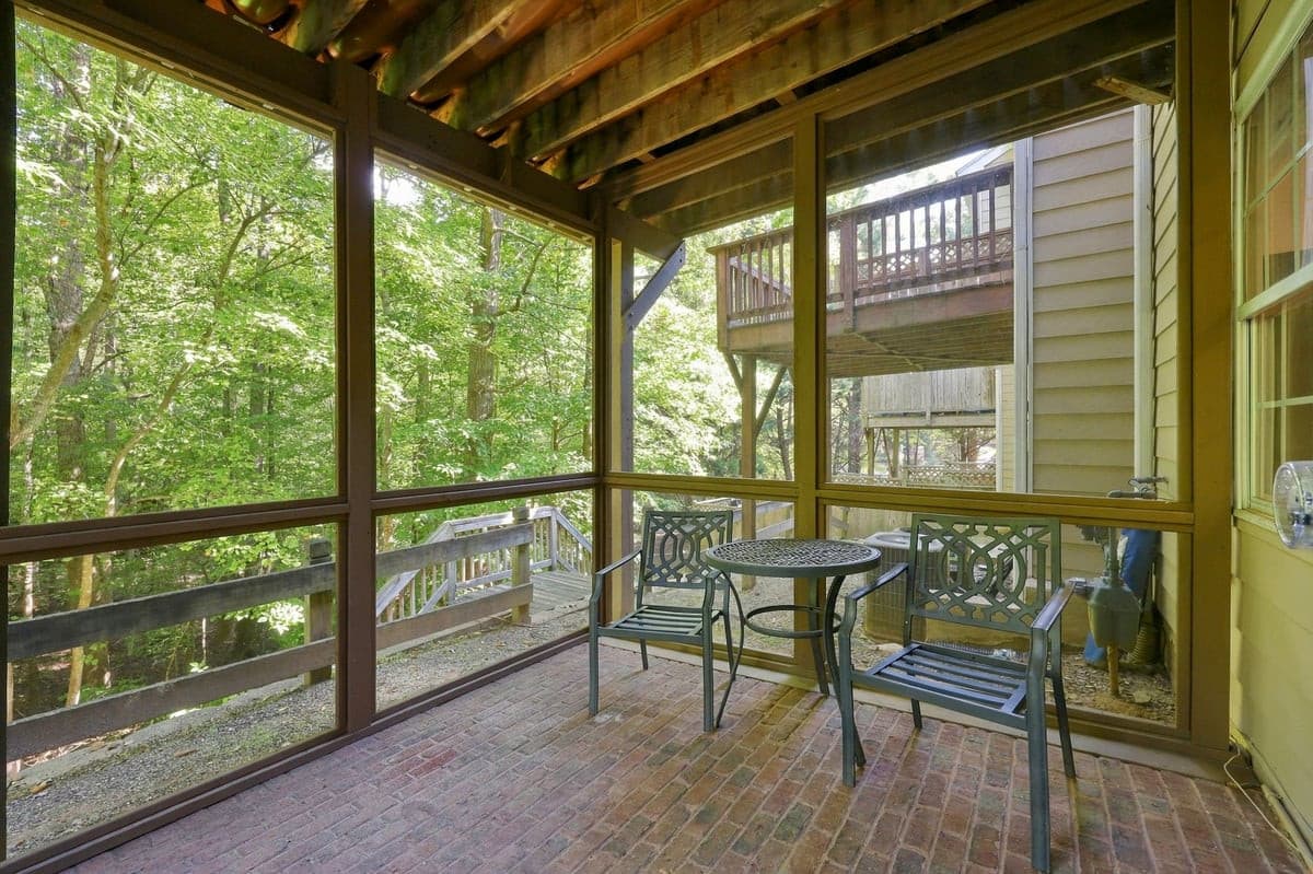 17-web-or-mls-IMG_0019_edit.jpg - 7204 Summit Waters Lane, Raleigh, NC 27613