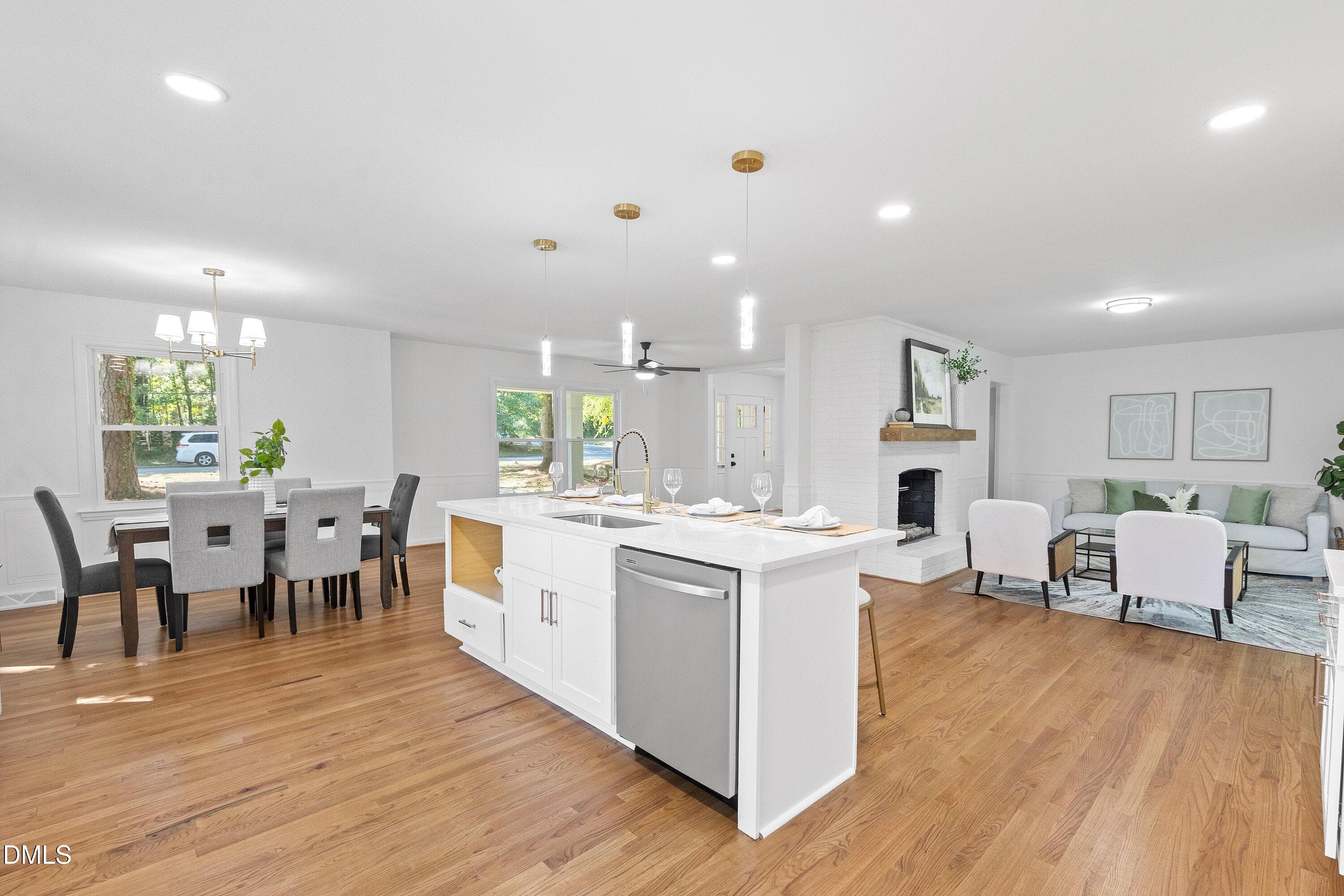 18-112 Dickens Dr_3362 - 112 Dickens Drive, Raleigh, NC 27610
