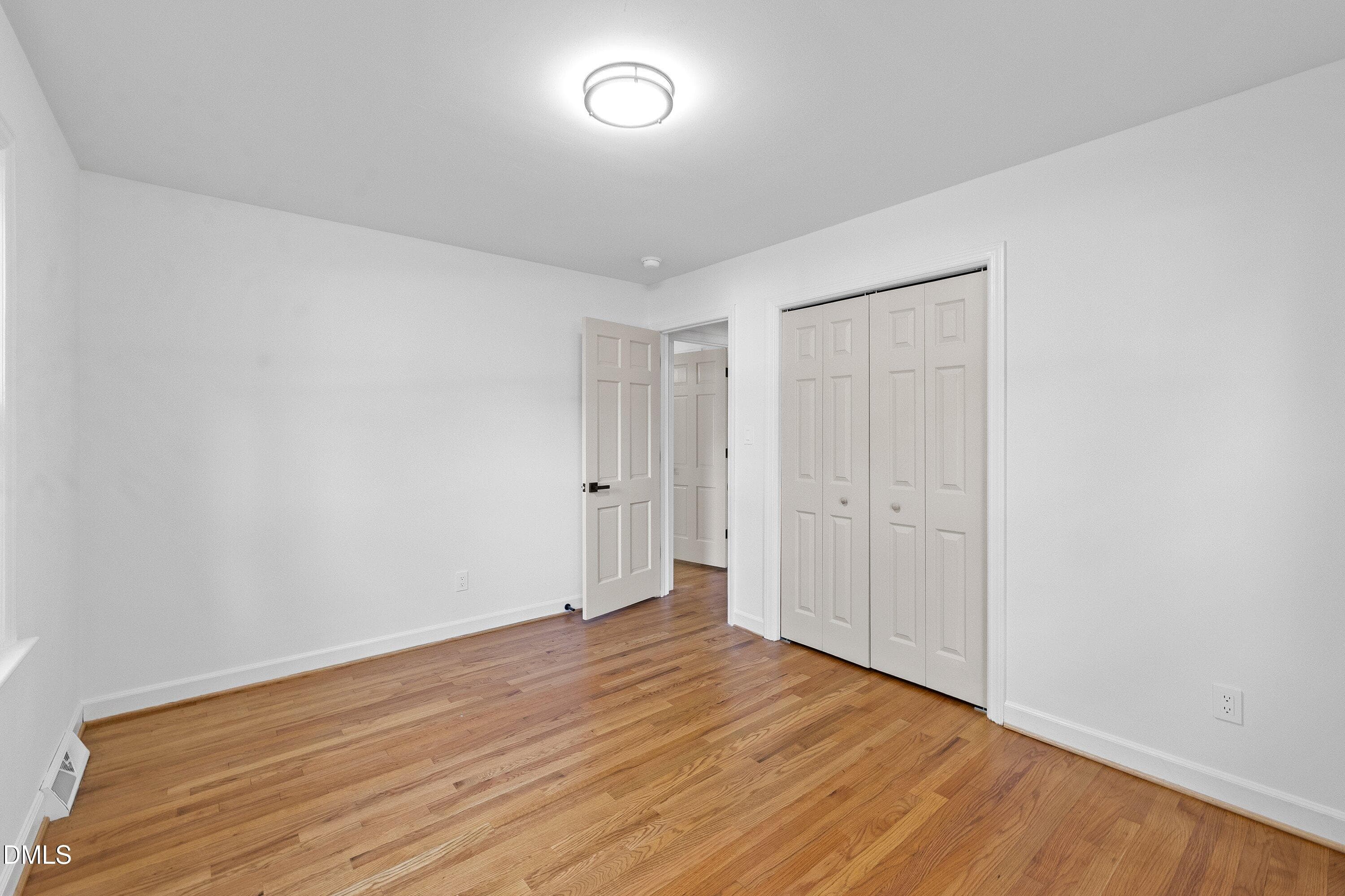 31-112 Dickens Dr_3442 - 112 Dickens Drive, Raleigh, NC 27610