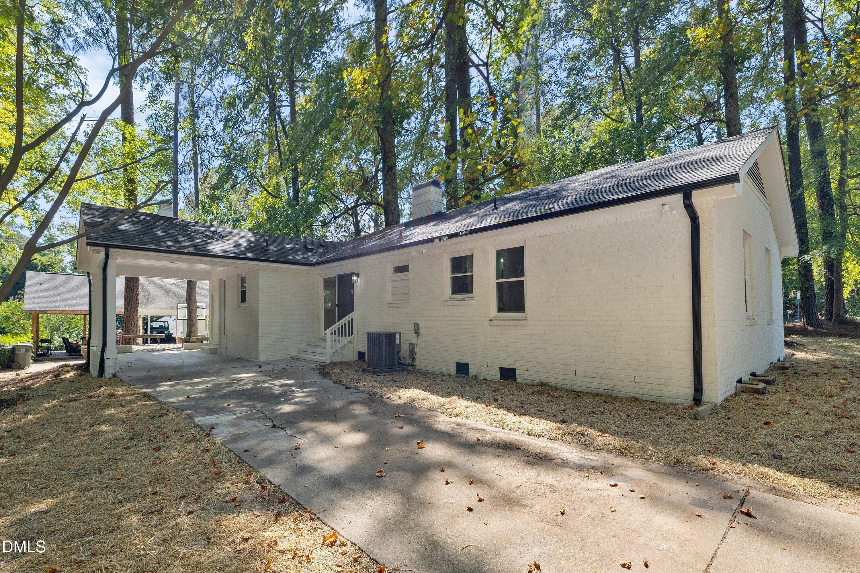 39-112 Dickens Dr_3275 - 112 Dickens Drive, Raleigh, NC 27610