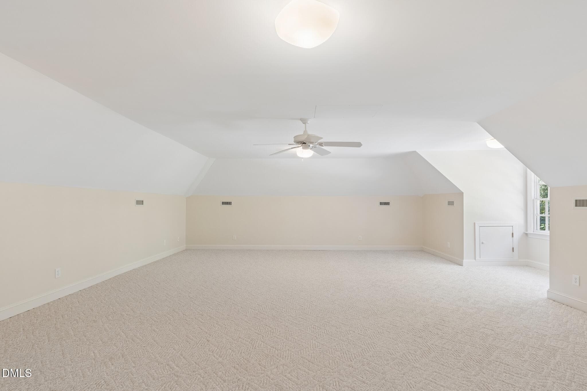 DSC08179 - 4901 Oakmoor Court, Raleigh, NC 27614