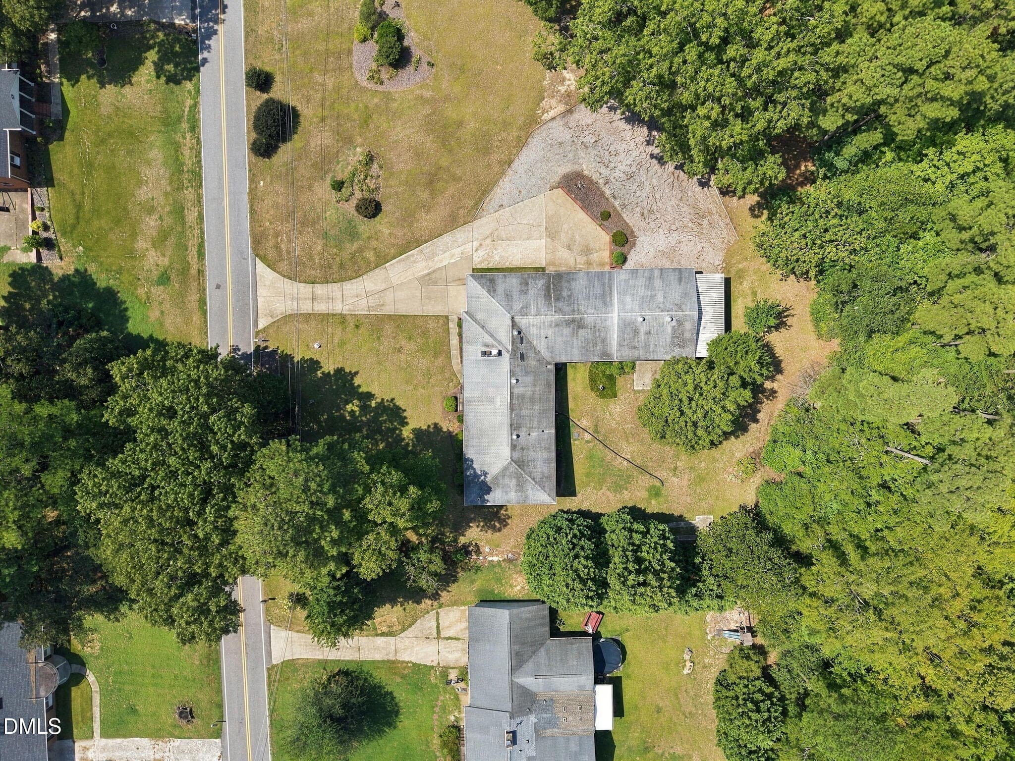 7-web-or-mls-DJI_20260914131433_0720_D - 4121 Jane Lane, Raleigh, NC 27604