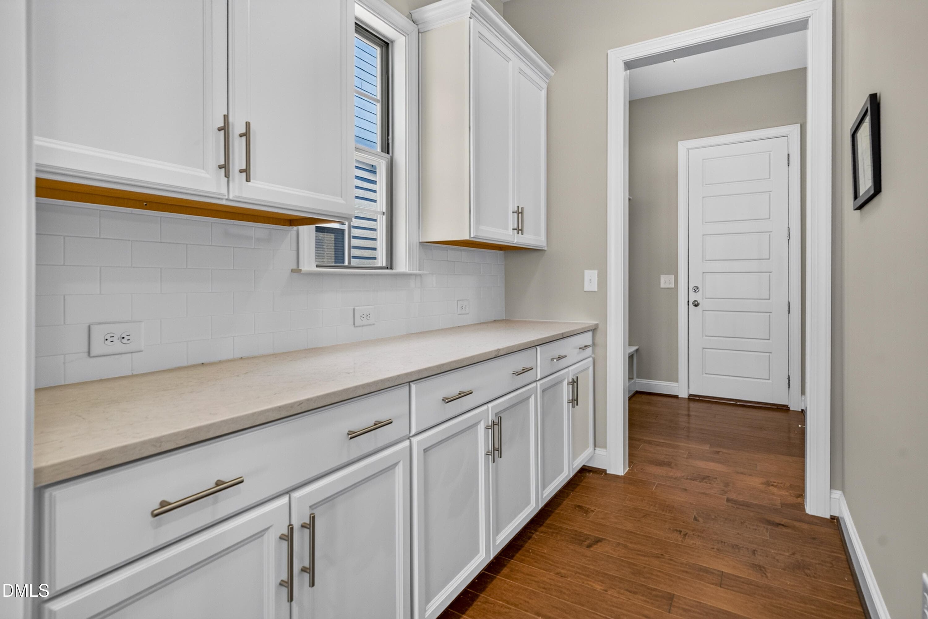 Butler's pantry - 1016 Ashcliff Lane, Durham, NC 27703