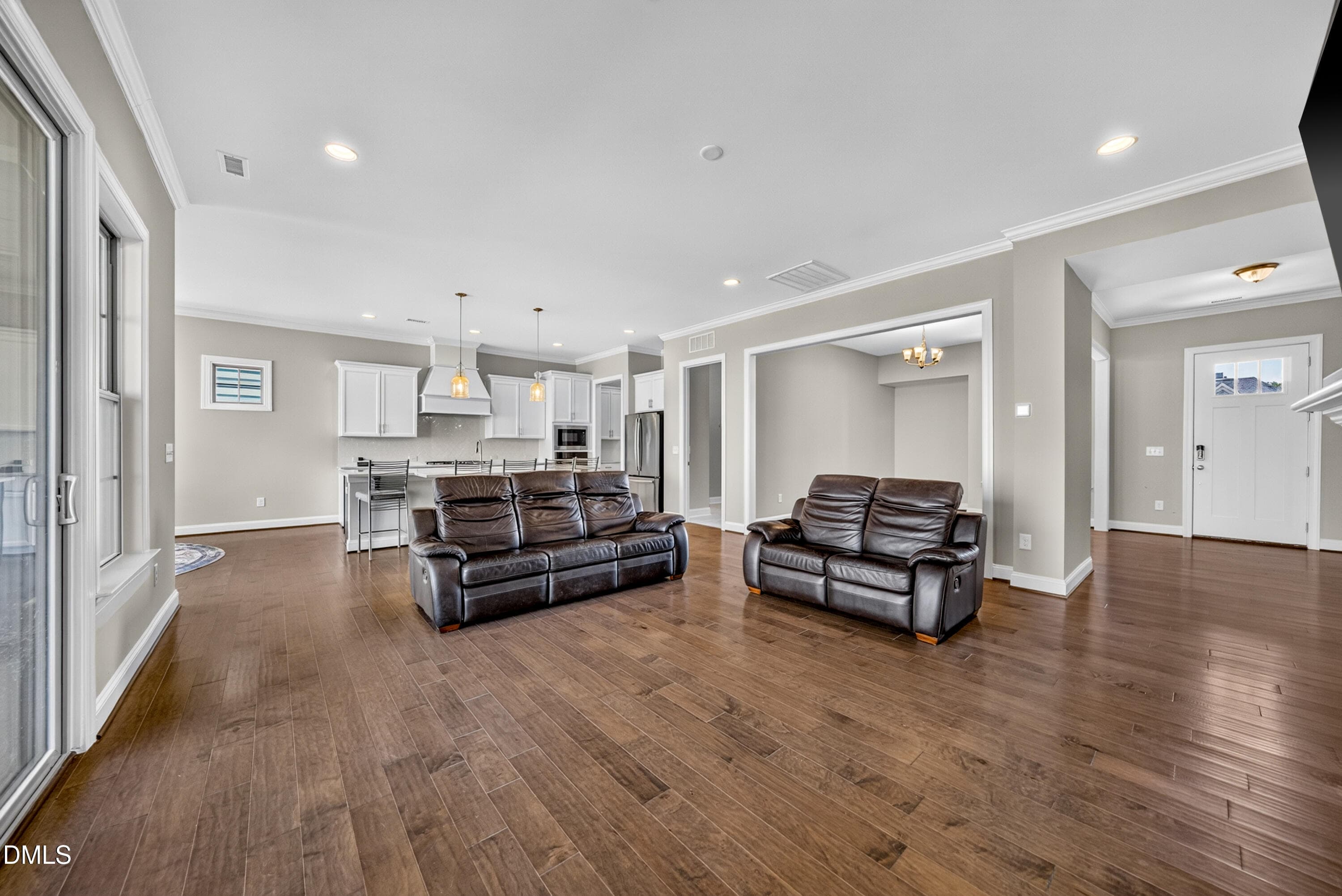 Living room, wide - 1016 Ashcliff Lane, Durham, NC 27703