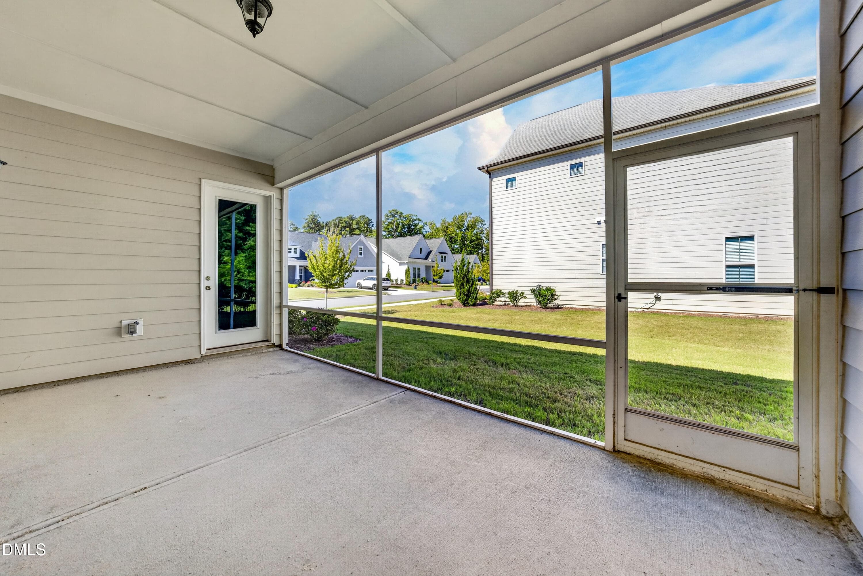 Covered screened patio - 1016 Ashcliff Lane, Durham, NC 27703