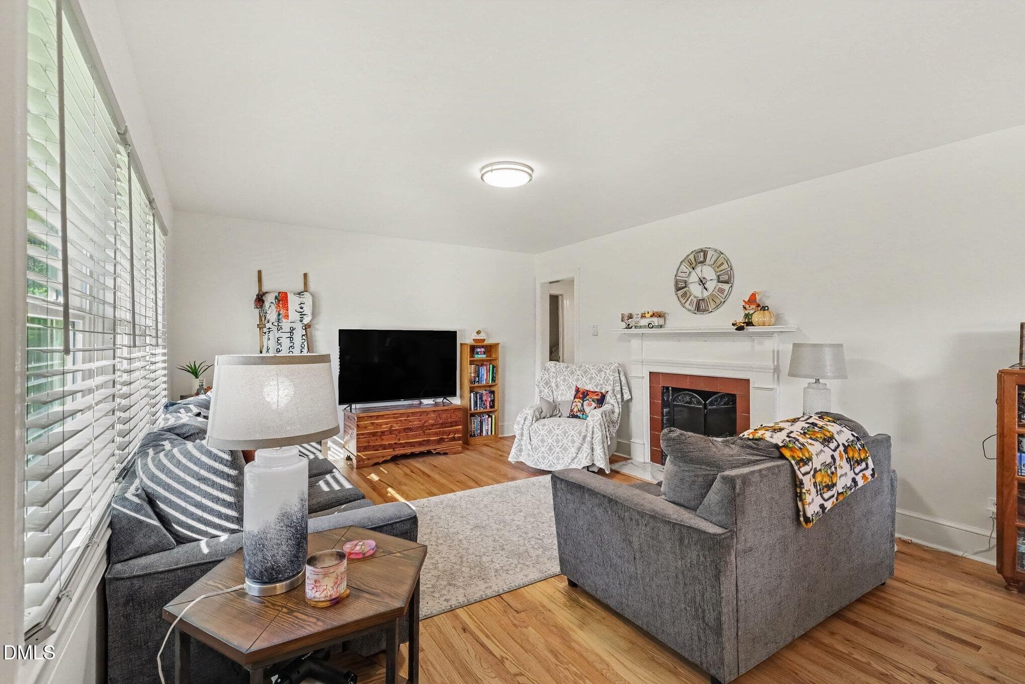 006_file_8203 - 1617 Oakdale Circle, Henderson, NC 27536