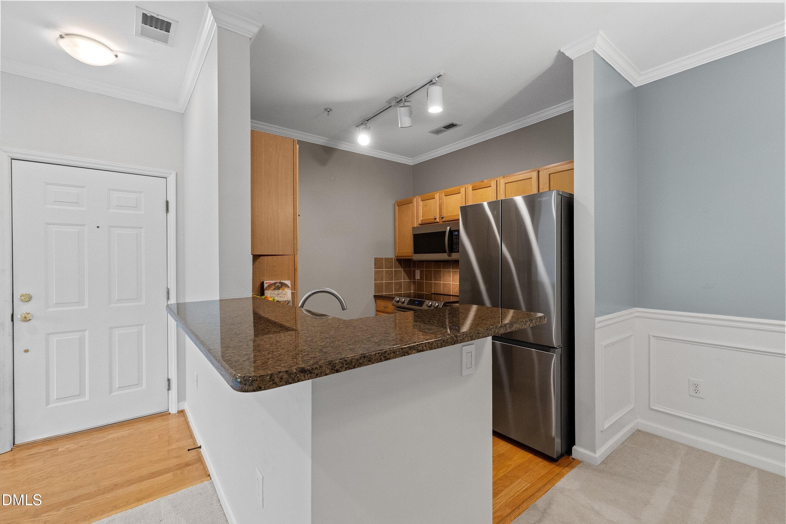 Kitchen 1 - 800 Moratuck Drive 206, Raleigh, NC 27604