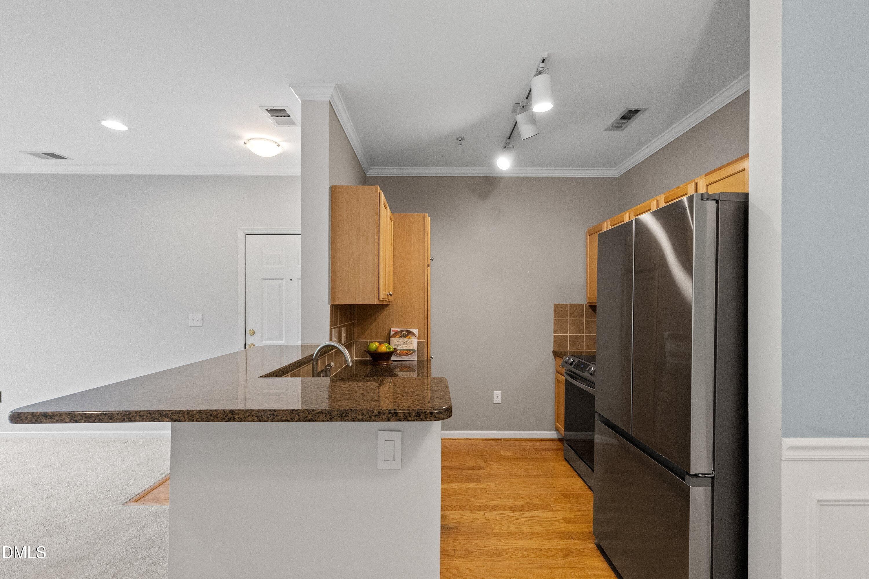 Kitchen 2 - 800 Moratuck Drive 206, Raleigh, NC 27604