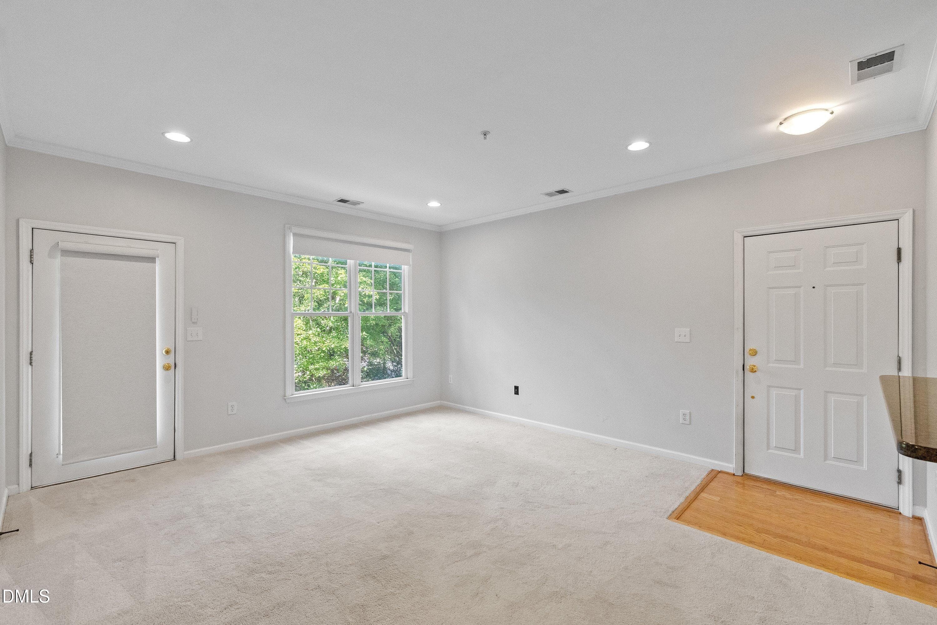 Living Room - 800 Moratuck Drive 206, Raleigh, NC 27604