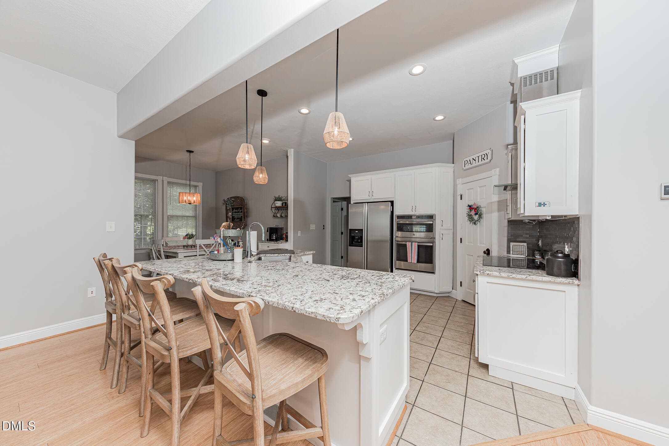 20KITCHEN - 201 Madison Court, Swansboro, NC 28584