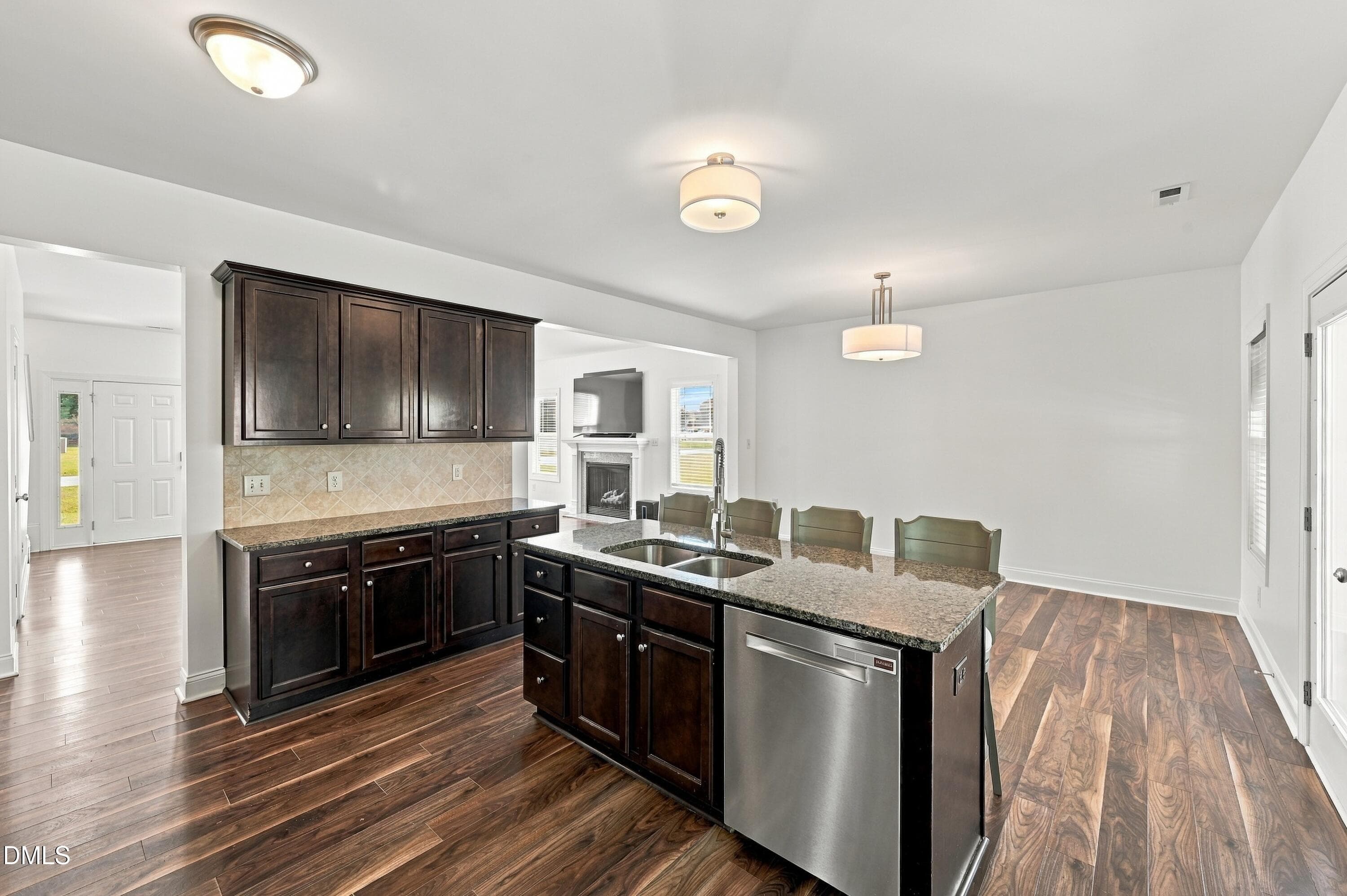 067 - 41 Callisto Way, Garner, NC 27529
