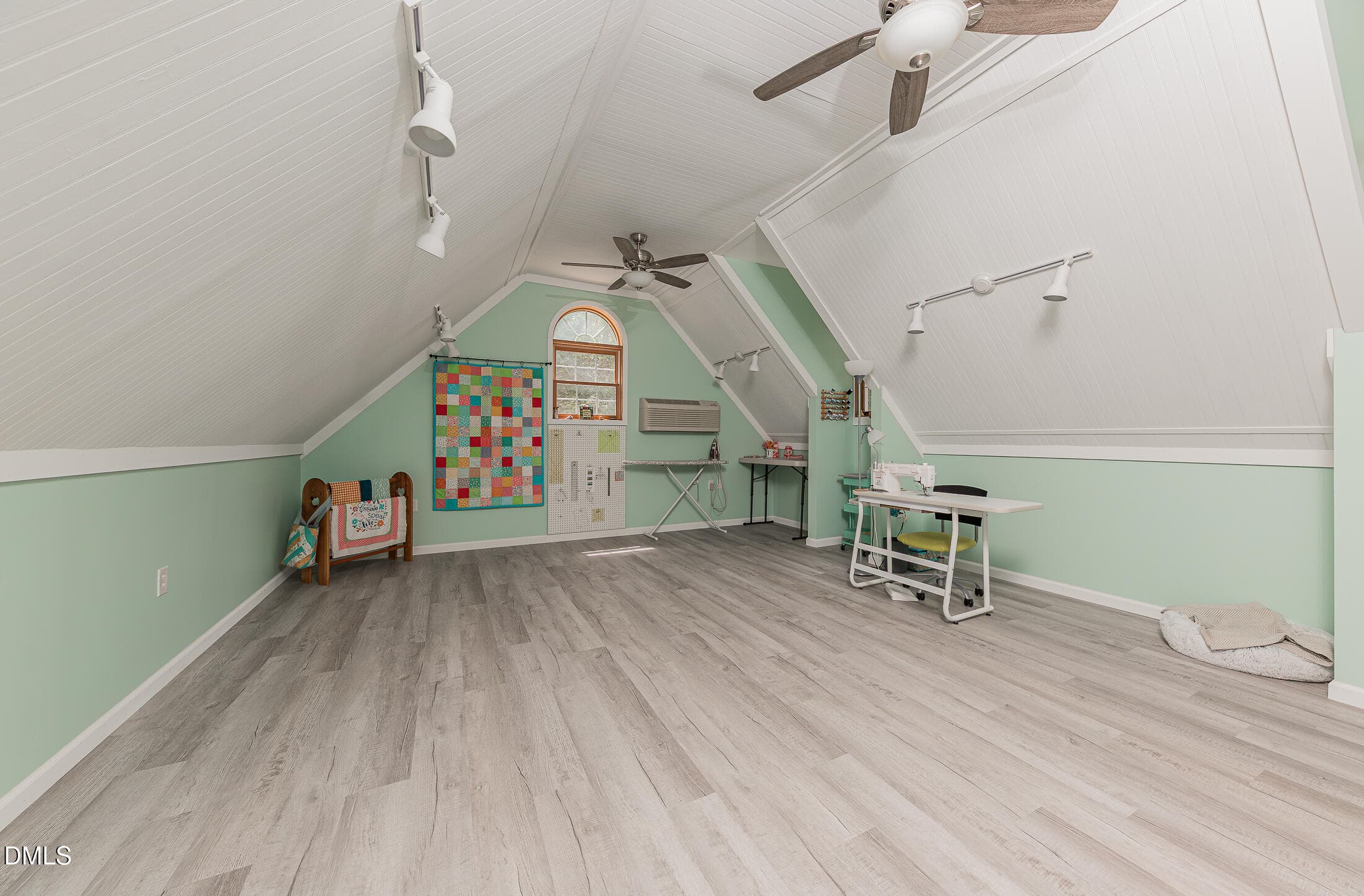 41BONUS - 201 Madison Court, Swansboro, NC 28584